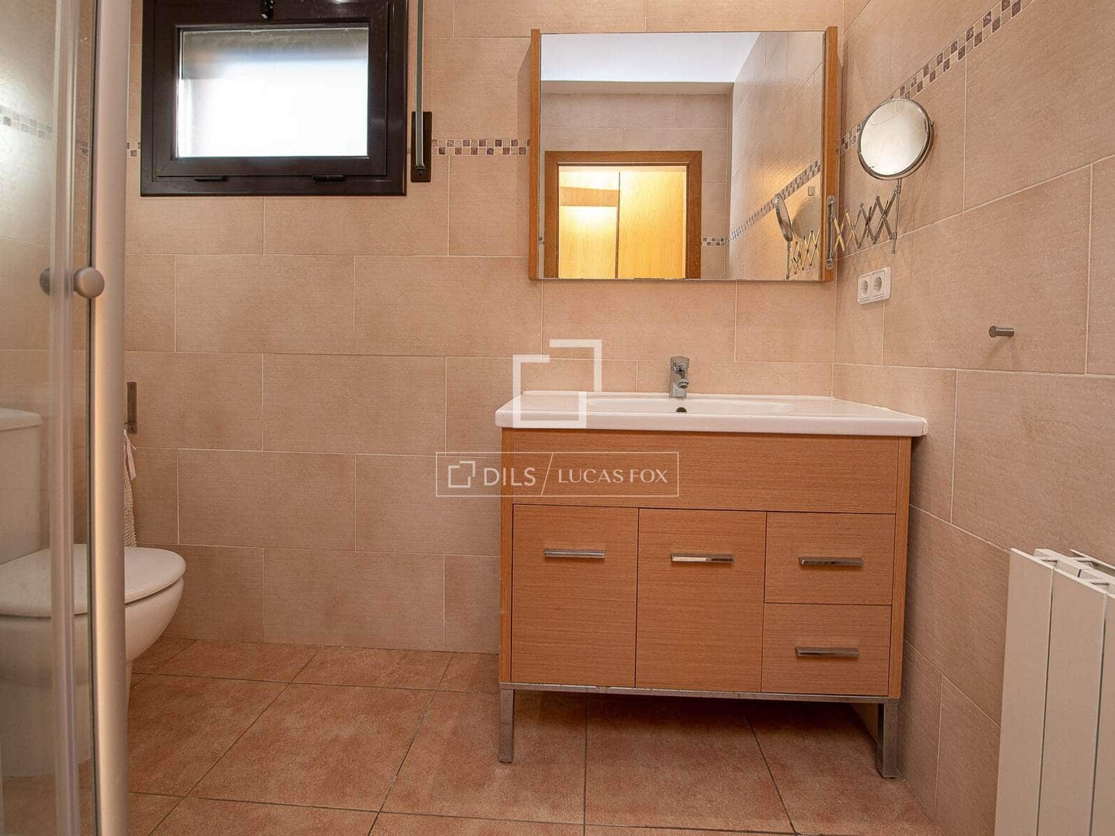 3 bedroom Villa for sale in Calonge i Sant Antoni with pool garage - € 395,000 (Ref: 9715440)