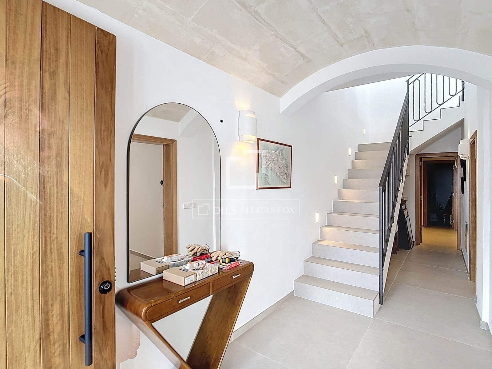 4 bedroom Villa for rent in Ciutadella de Menorca with garage - € 30,000 (Ref: 9715441)