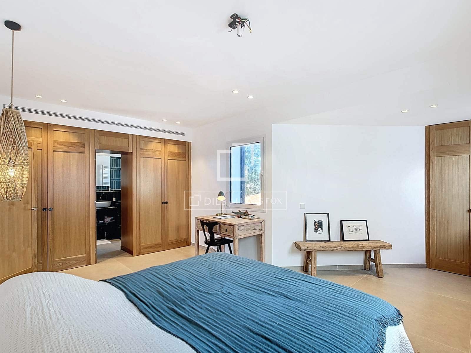 4 bedroom Villa for rent in Ciutadella de Menorca with garage - € 30,000 (Ref: 9715441)