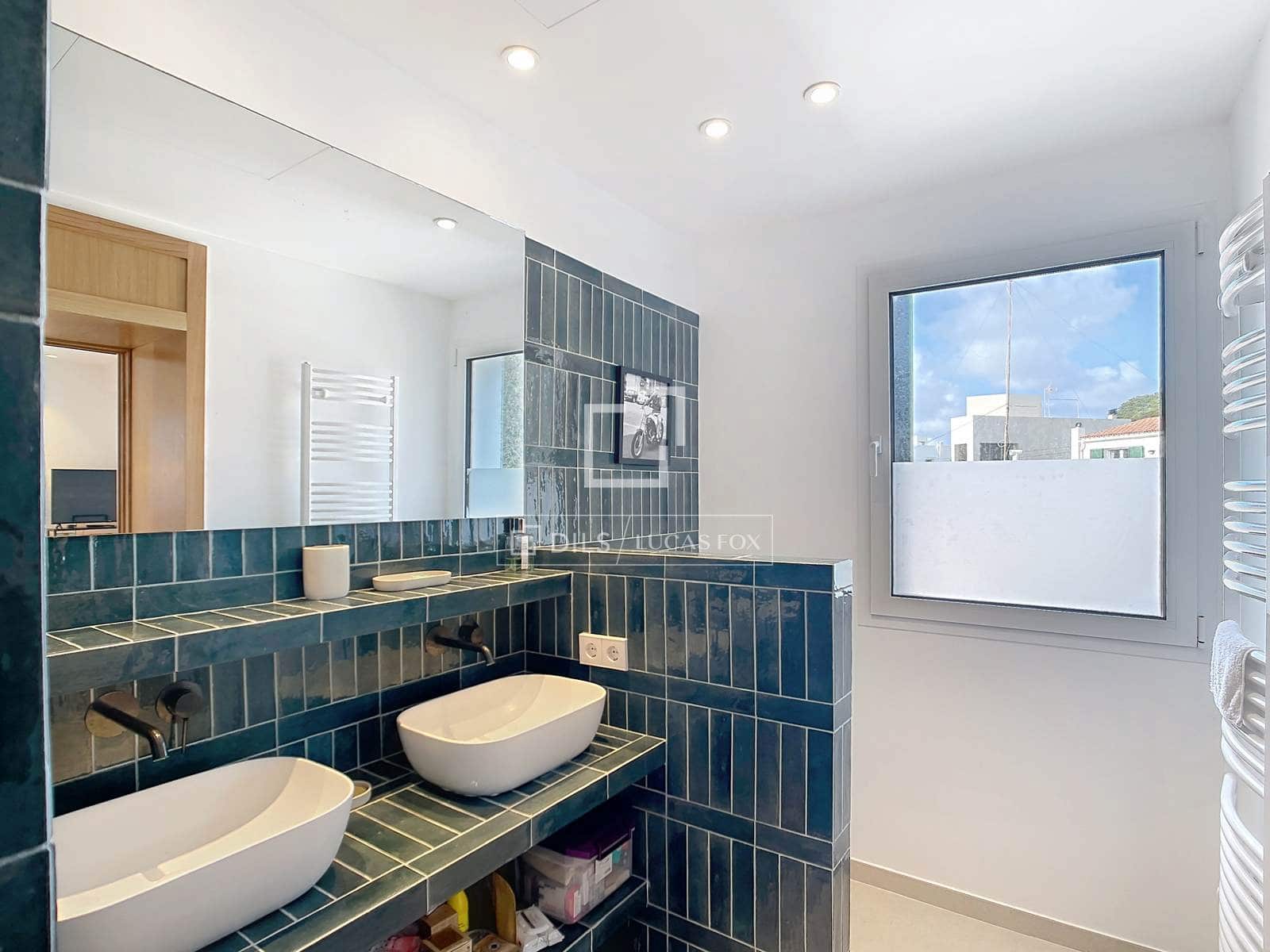 4 bedroom Villa for rent in Ciutadella de Menorca with garage - € 30,000 (Ref: 9715441)