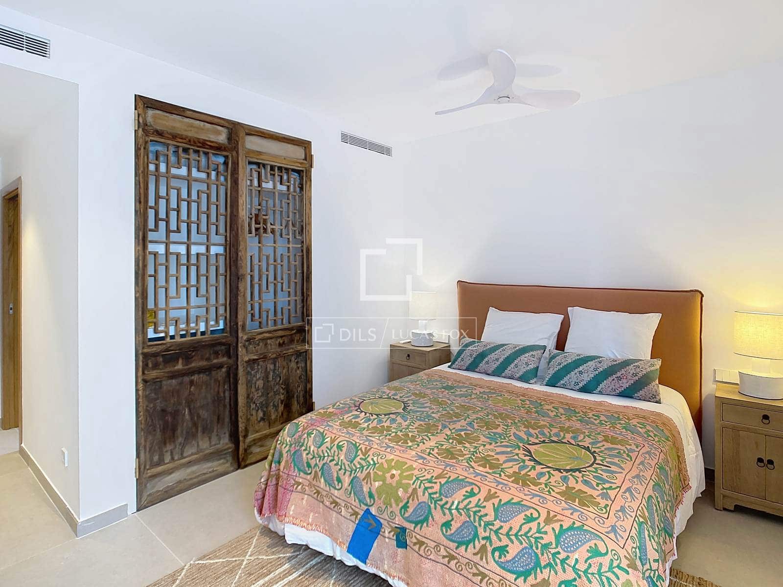 4 bedroom Villa for rent in Ciutadella de Menorca with garage - € 30,000 (Ref: 9715441)