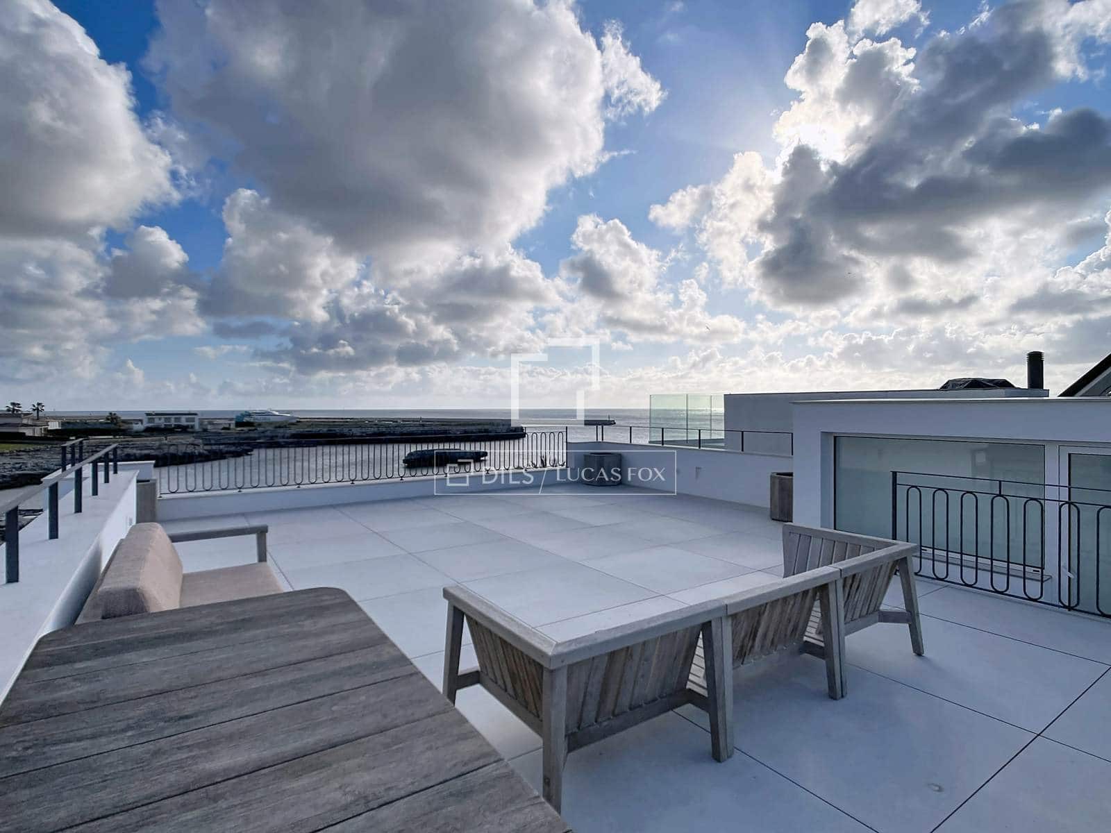 4 bedroom Villa for rent in Ciutadella de Menorca with garage - € 30,000 (Ref: 9715441)