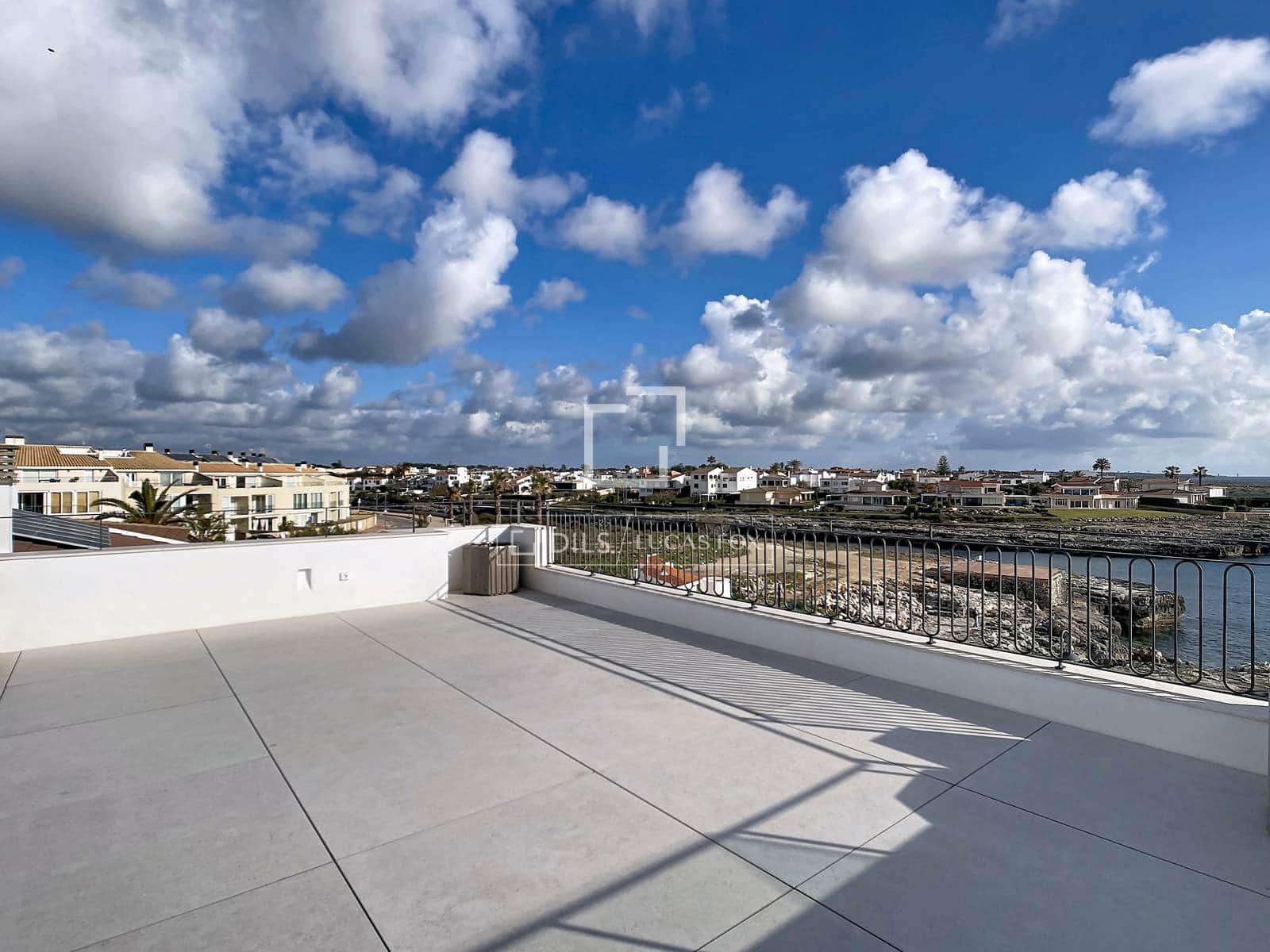 4 bedroom Villa for rent in Ciutadella de Menorca with garage - € 30,000 (Ref: 9715441)