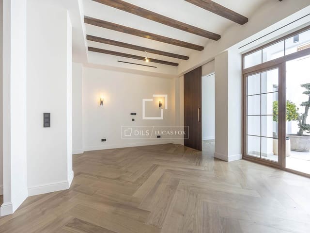 4 soveværelse Villa til salg i Valencia by med swimmingpool - € 1.310.000 (Ref: 9715583)