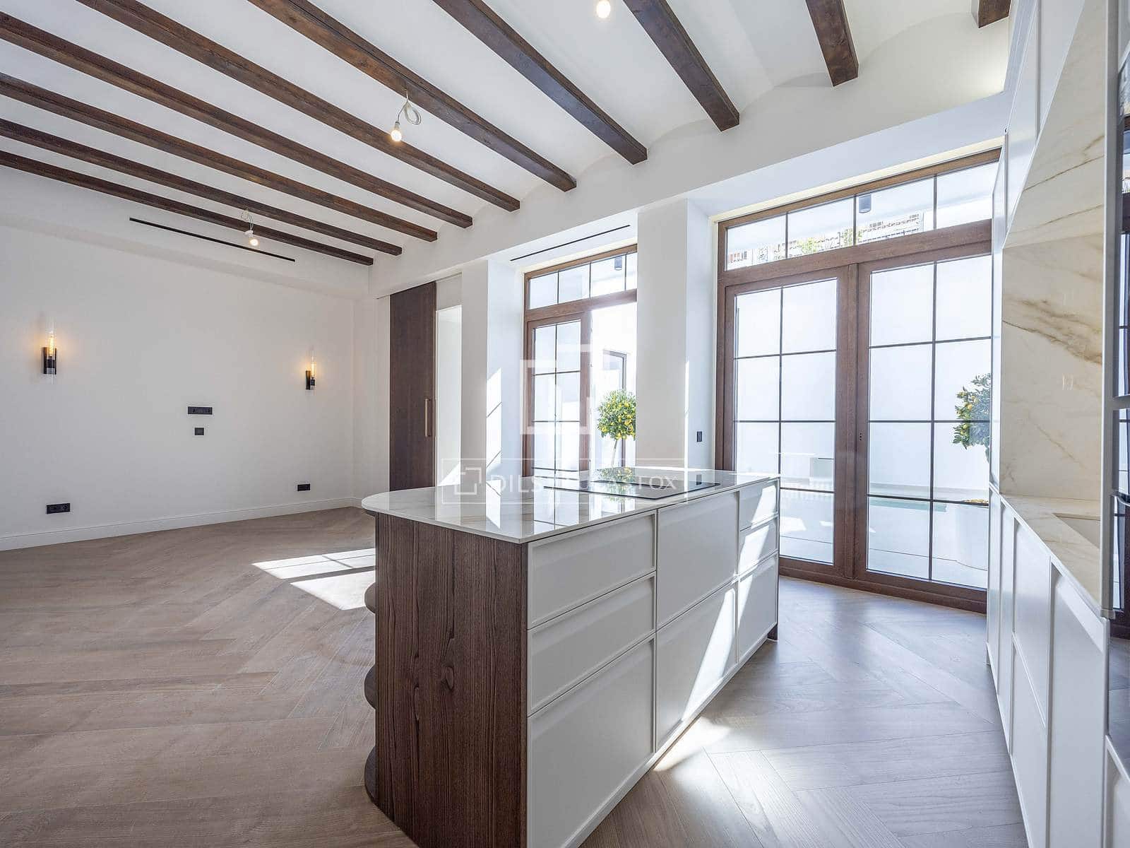 4 soveværelse Villa til salg i Valencia by med swimmingpool - € 1.310.000 (Ref: 9715583)