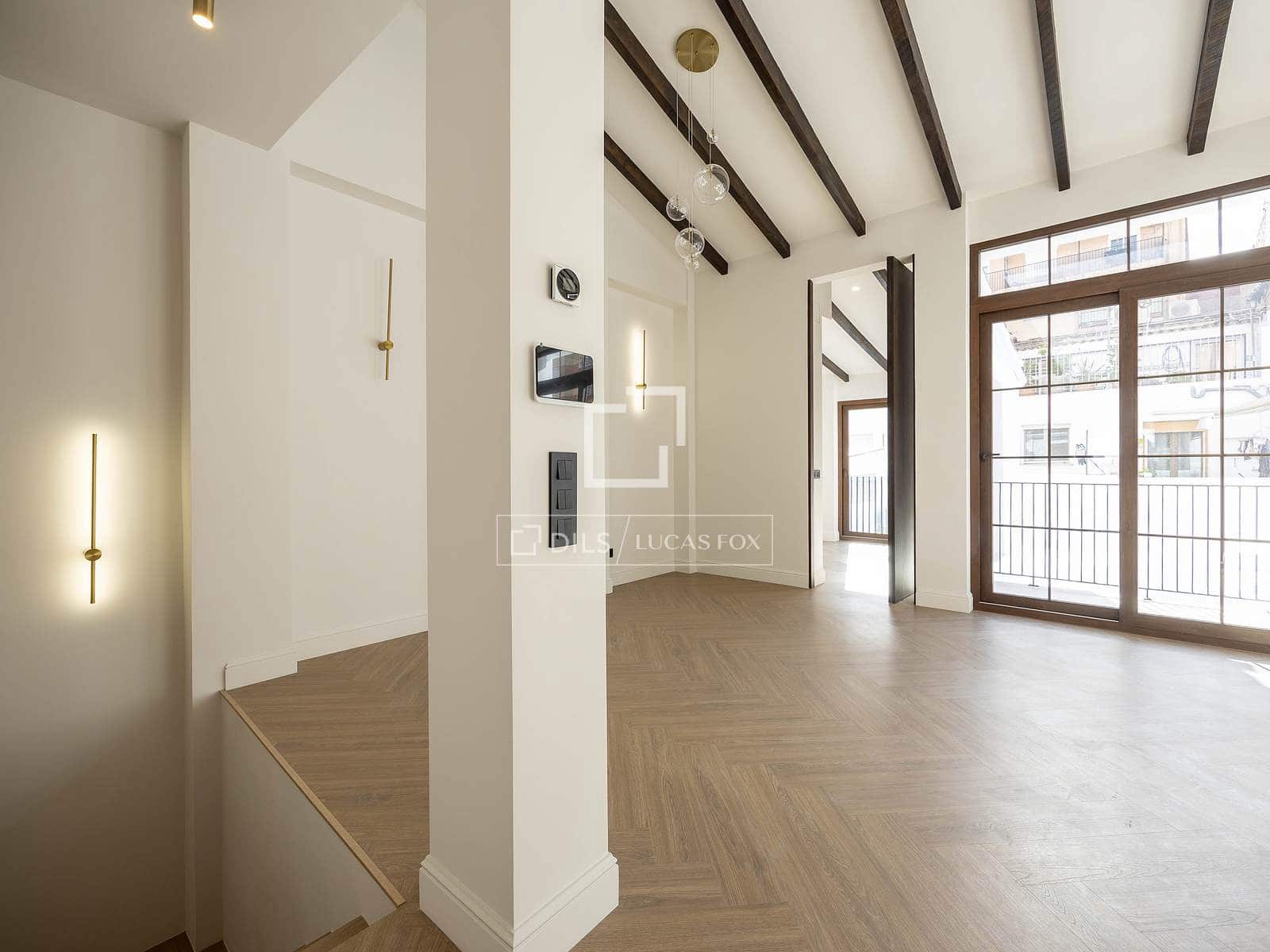 4 soveværelse Villa til salg i Valencia by med swimmingpool - € 1.310.000 (Ref: 9715583)