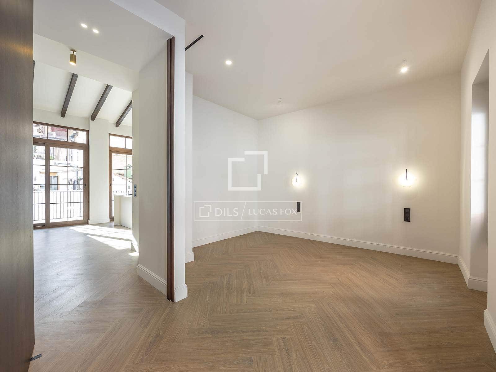 4 soveværelse Villa til salg i Valencia by med swimmingpool - € 1.310.000 (Ref: 9715583)