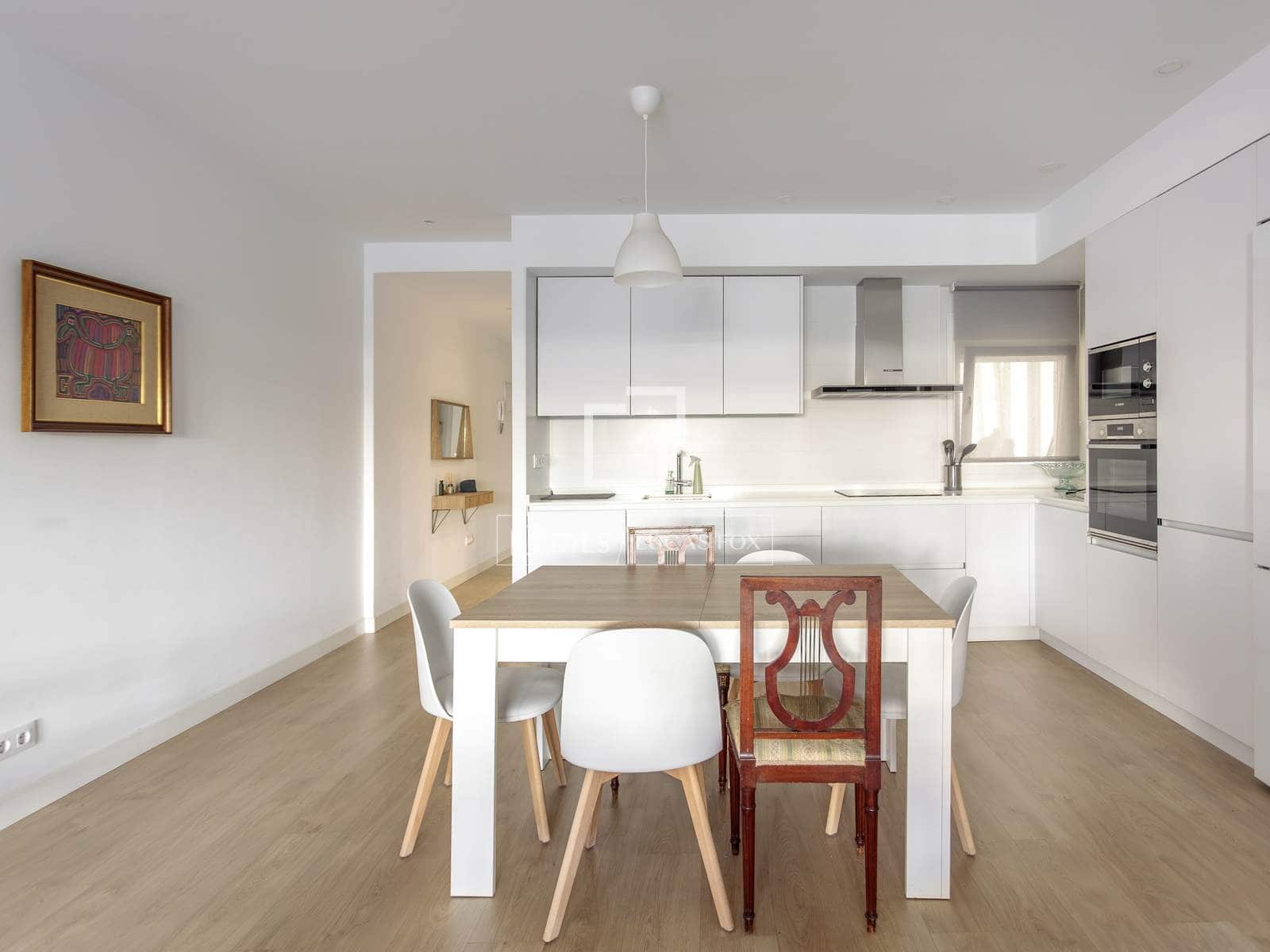 3 camera da letto Appartamento da affittare in Madrid citta - 3.500 € (Rif: 9715586)