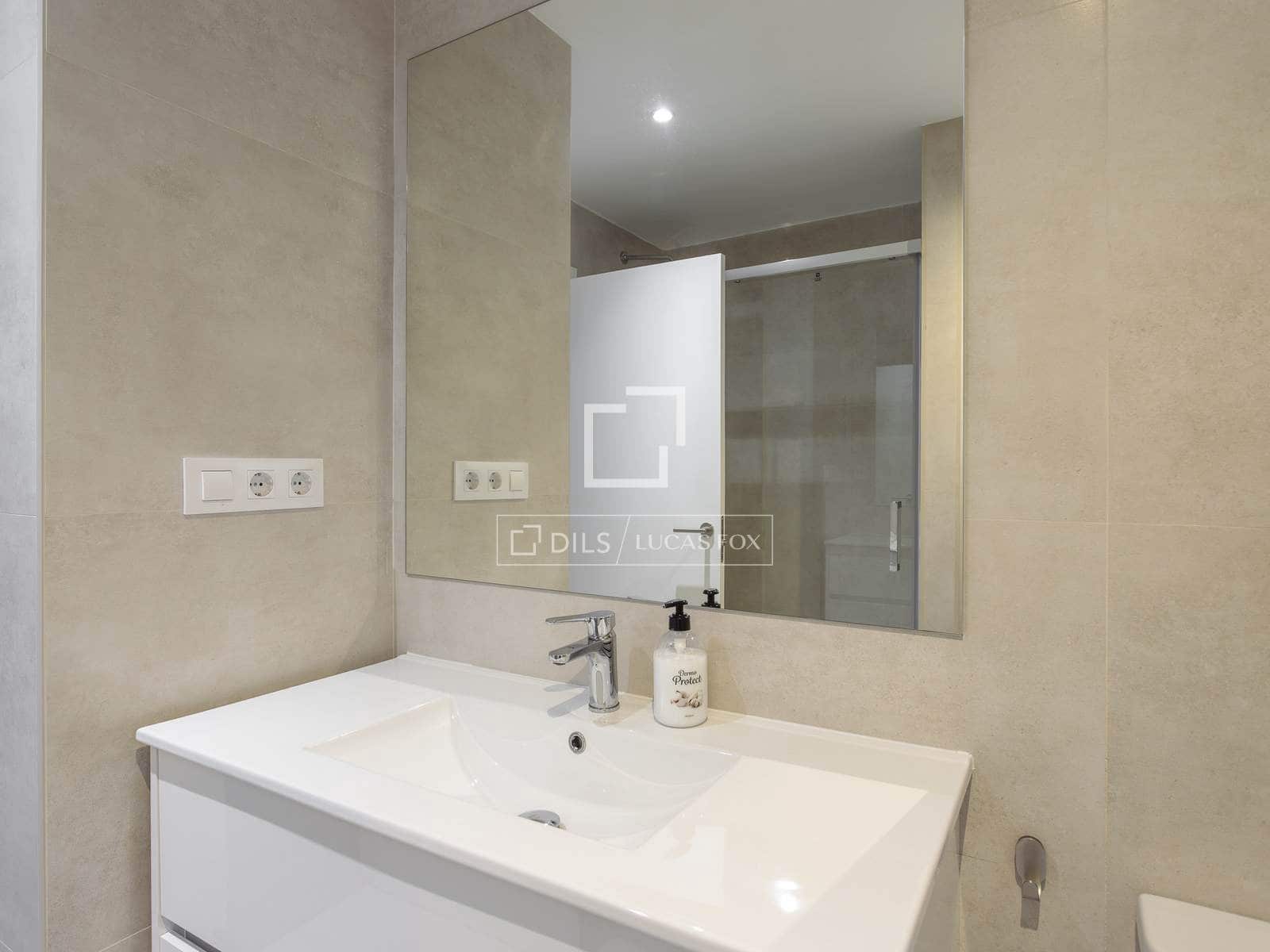 3 camera da letto Appartamento da affittare in Madrid citta - 3.500 € (Rif: 9715586)