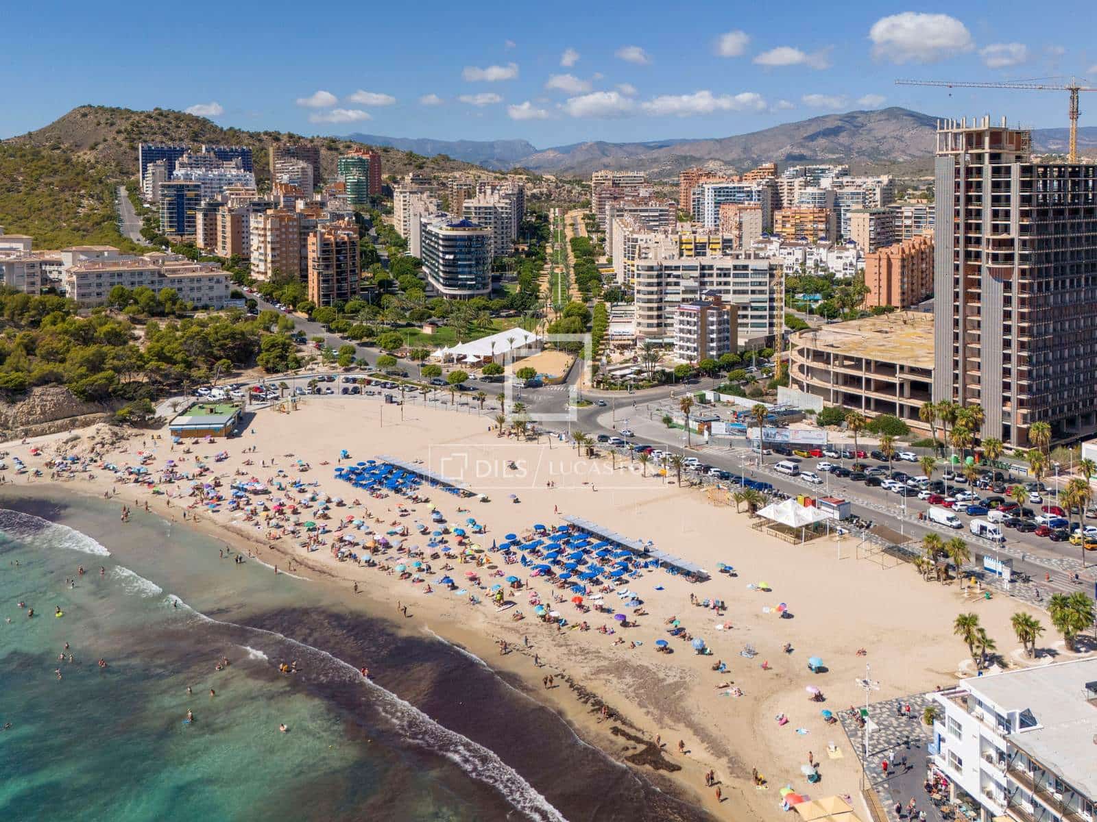 Apartamento de 2 habitaciones en Finestrat en venta con piscina garaje - 382.400 € (Ref: 9716598)