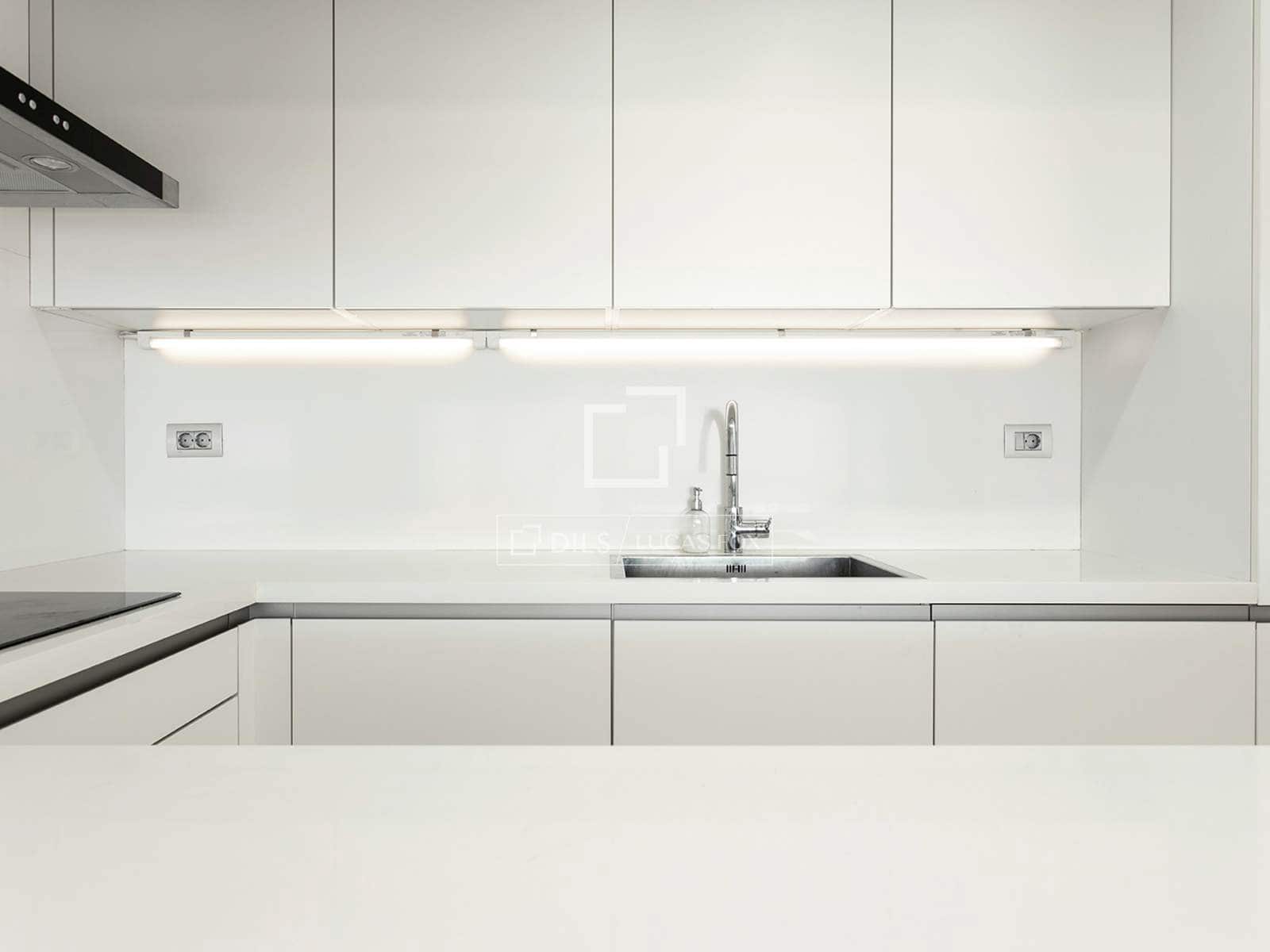 2 bedroom Apartment for rent in Barcelona city - € 2,800 (Ref: 9716599)