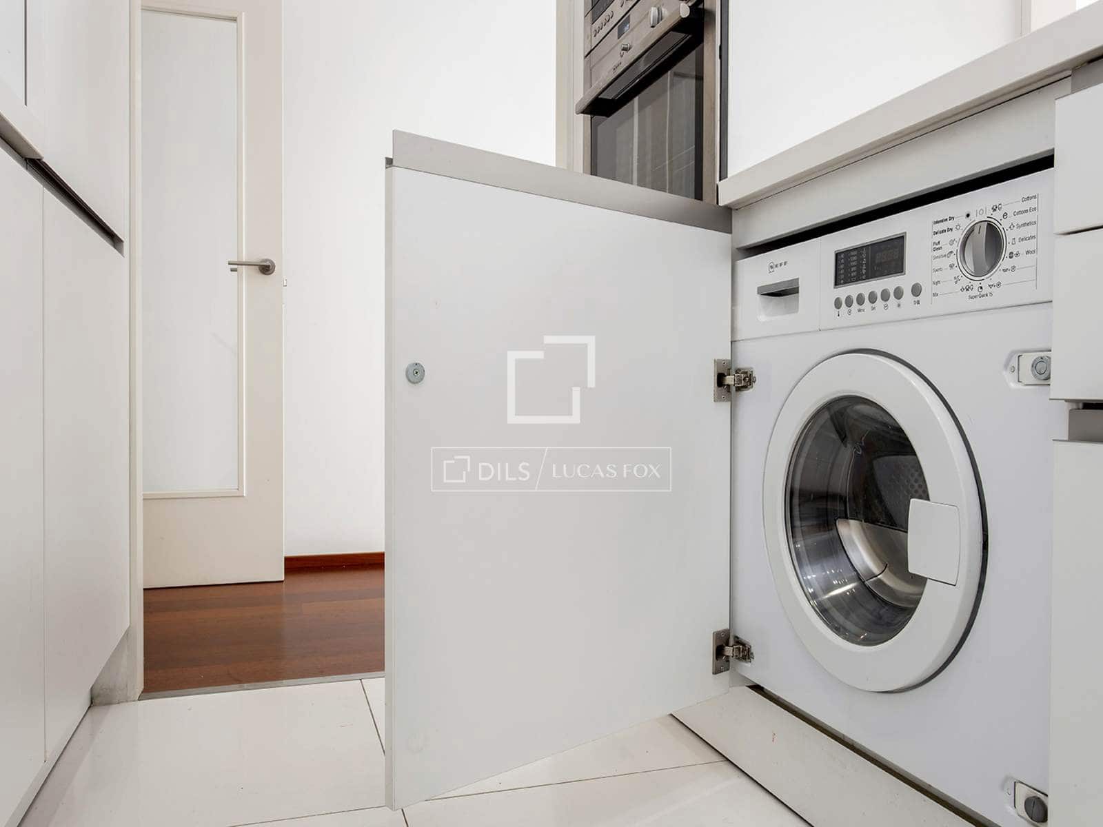 2 bedroom Apartment for rent in Barcelona city - € 2,800 (Ref: 9716599)