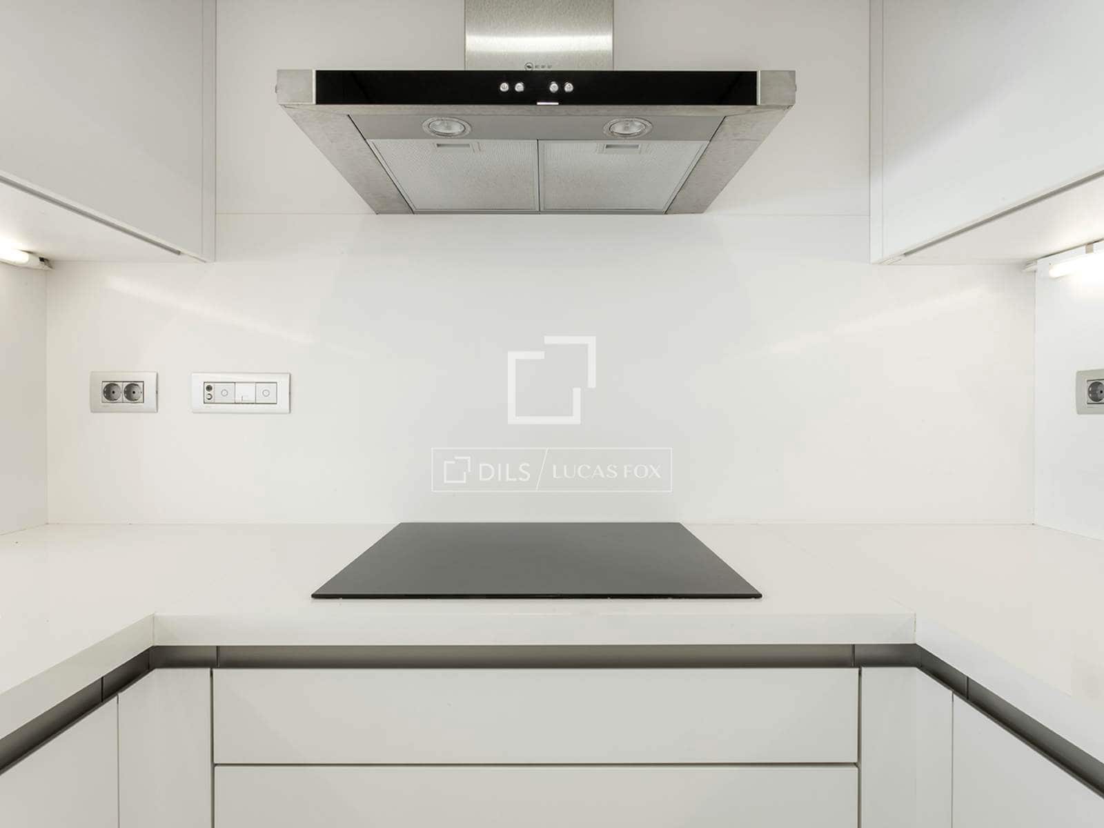 2 bedroom Apartment for rent in Barcelona city - € 2,800 (Ref: 9716599)