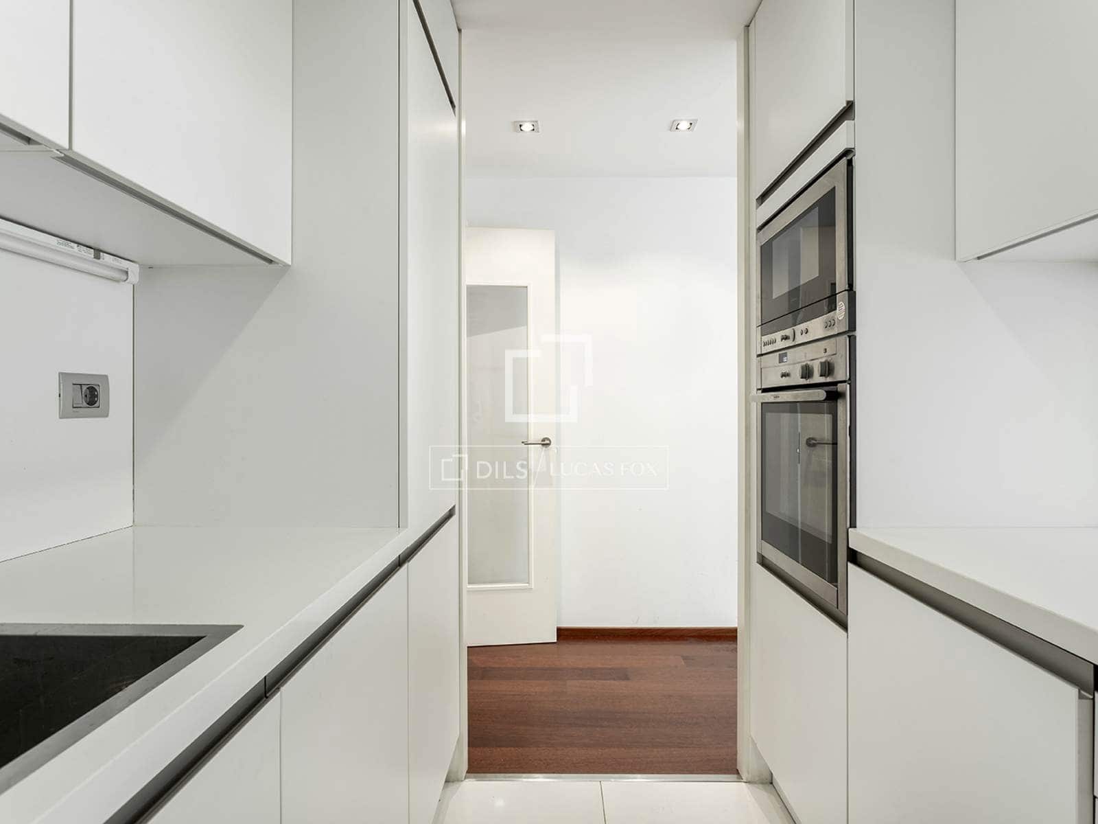 2 bedroom Apartment for rent in Barcelona city - € 2,800 (Ref: 9716599)