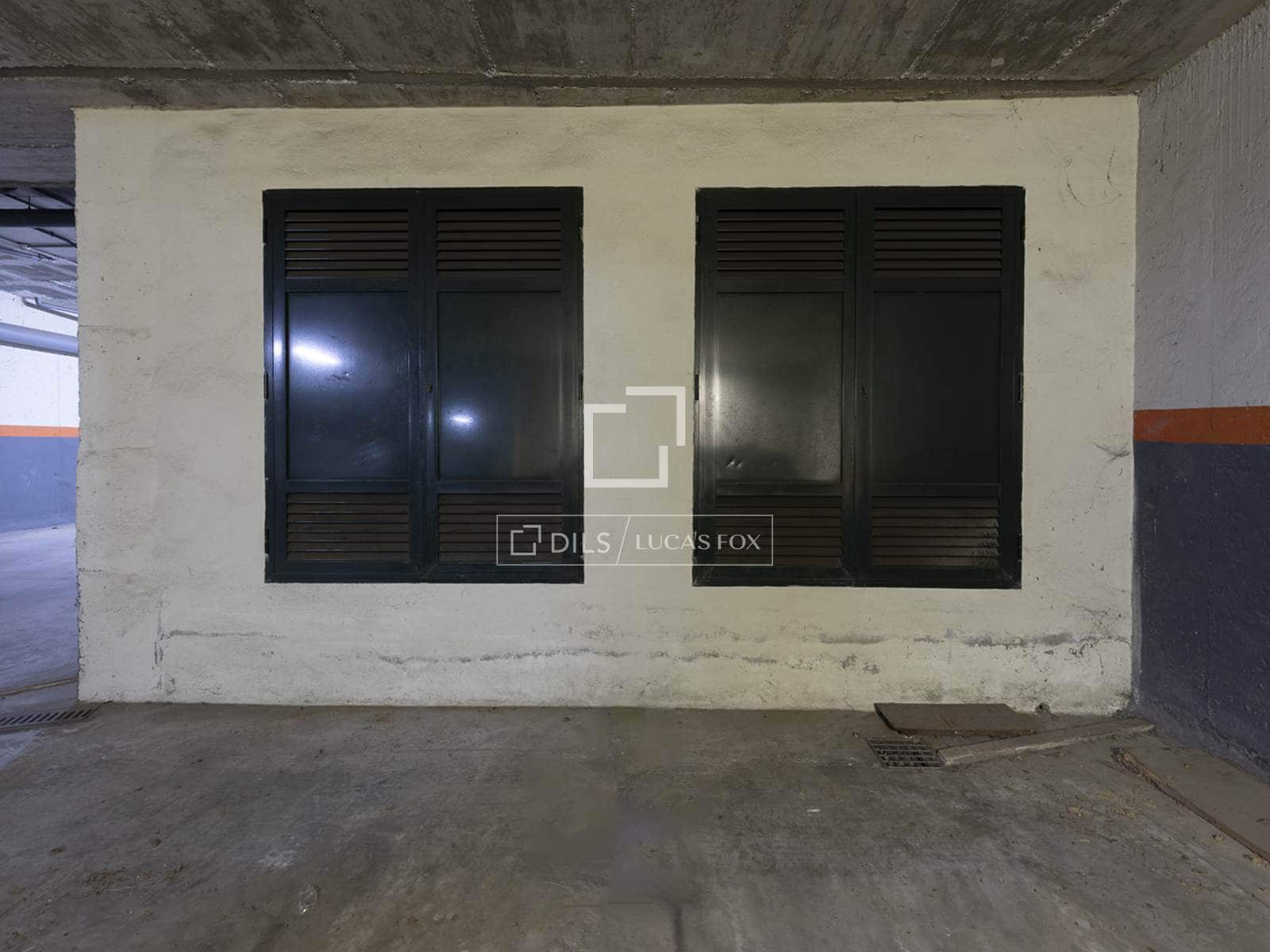 4 soveværelse Villa til salg i Estepona med garage - € 690.000 (Ref: 9716600)