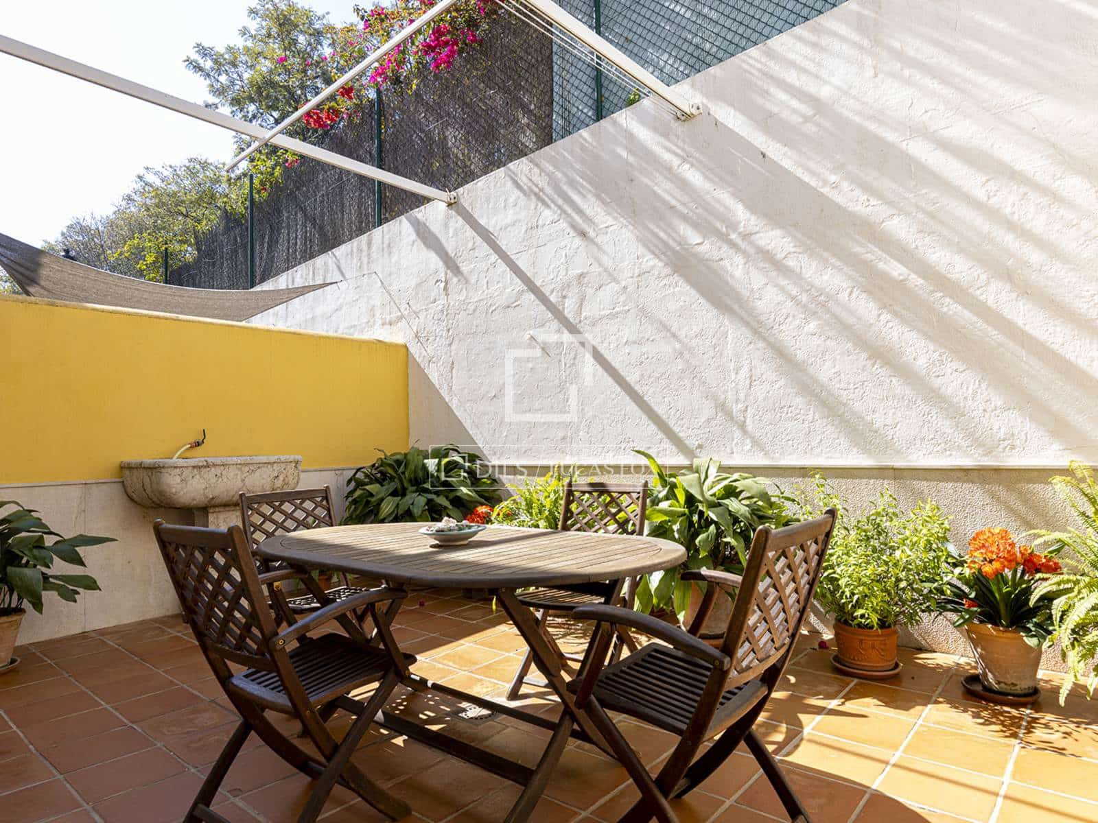 4 soveværelse Villa til salg i Estepona med garage - € 690.000 (Ref: 9716600)