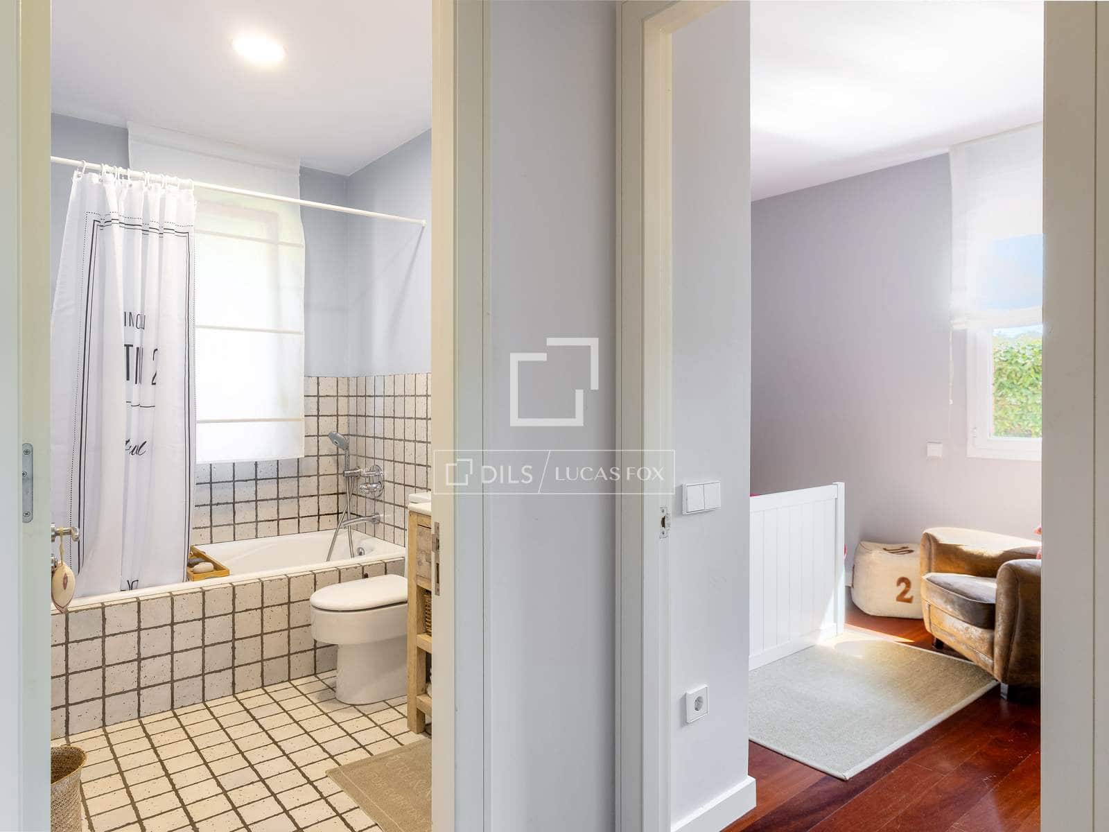 4 quarto Moradia para venda em Sant Vicenc de Montalt com piscina garagem - 1 290 000 € (Ref: 9716601)