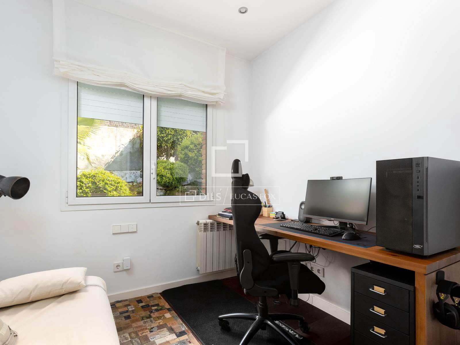 4 quarto Moradia para venda em Sant Vicenc de Montalt com piscina garagem - 1 290 000 € (Ref: 9716601)