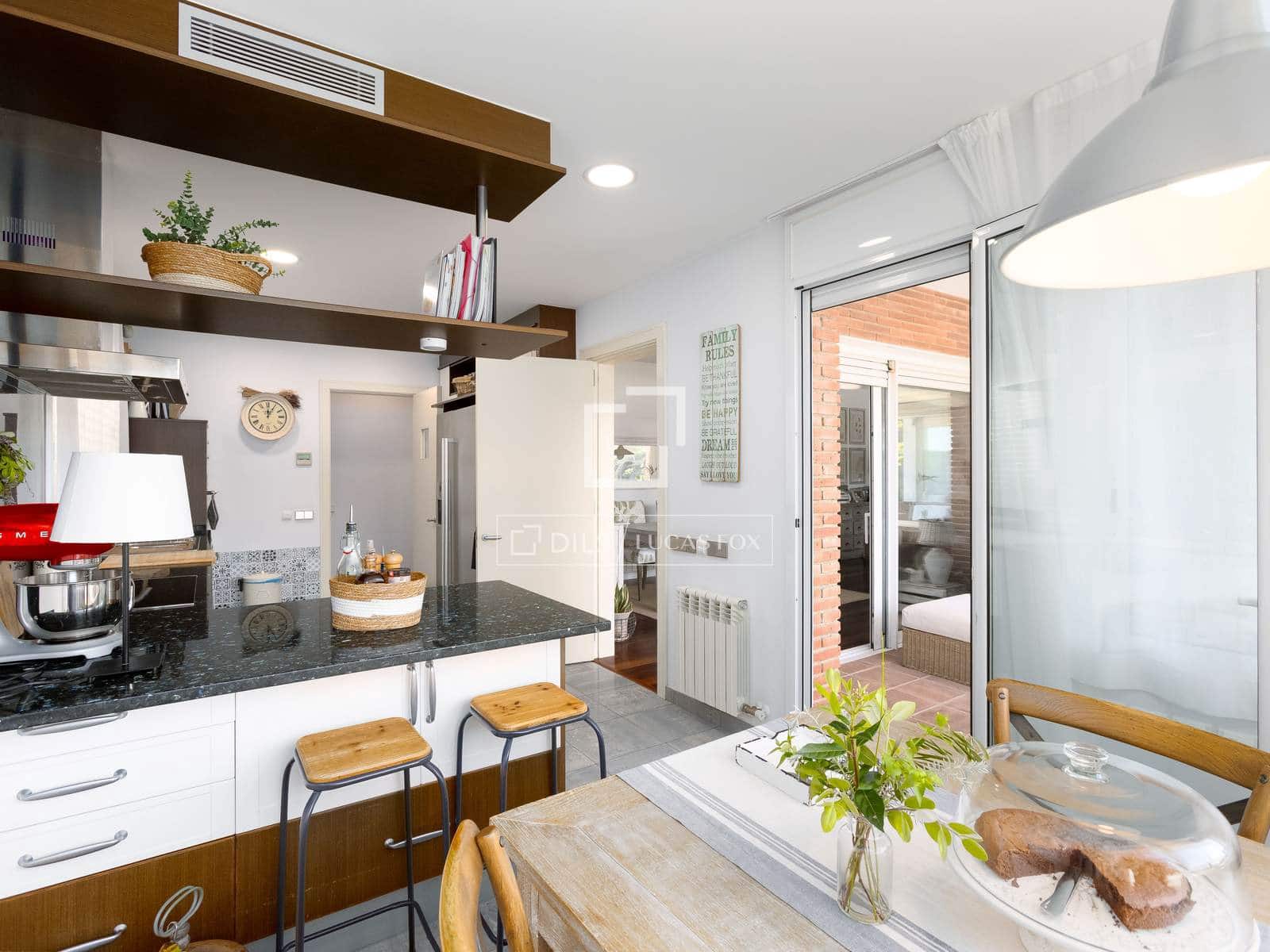 4 quarto Moradia para venda em Sant Vicenc de Montalt com piscina garagem - 1 290 000 € (Ref: 9716601)