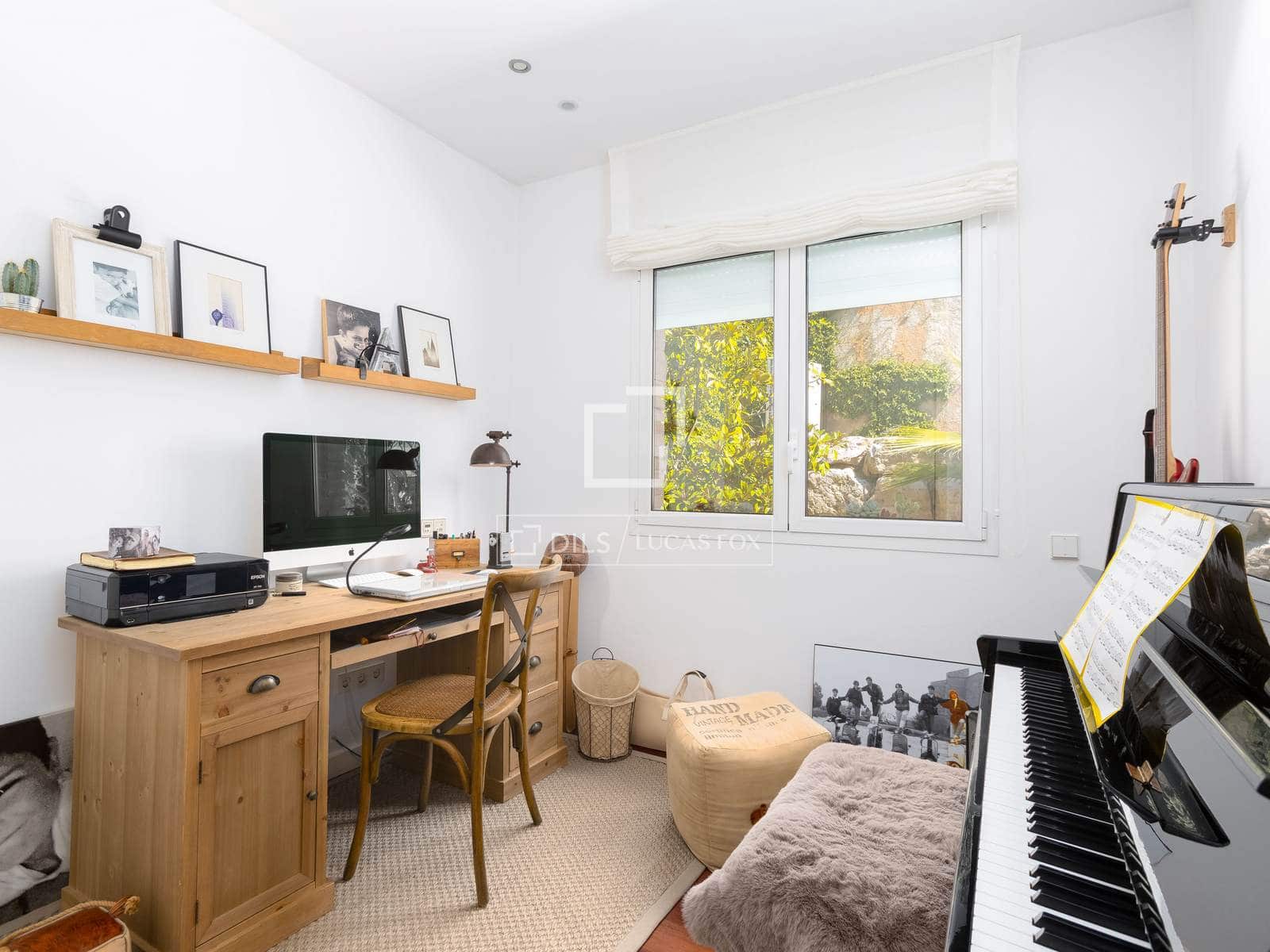 4 quarto Moradia para venda em Sant Vicenc de Montalt com piscina garagem - 1 290 000 € (Ref: 9716601)