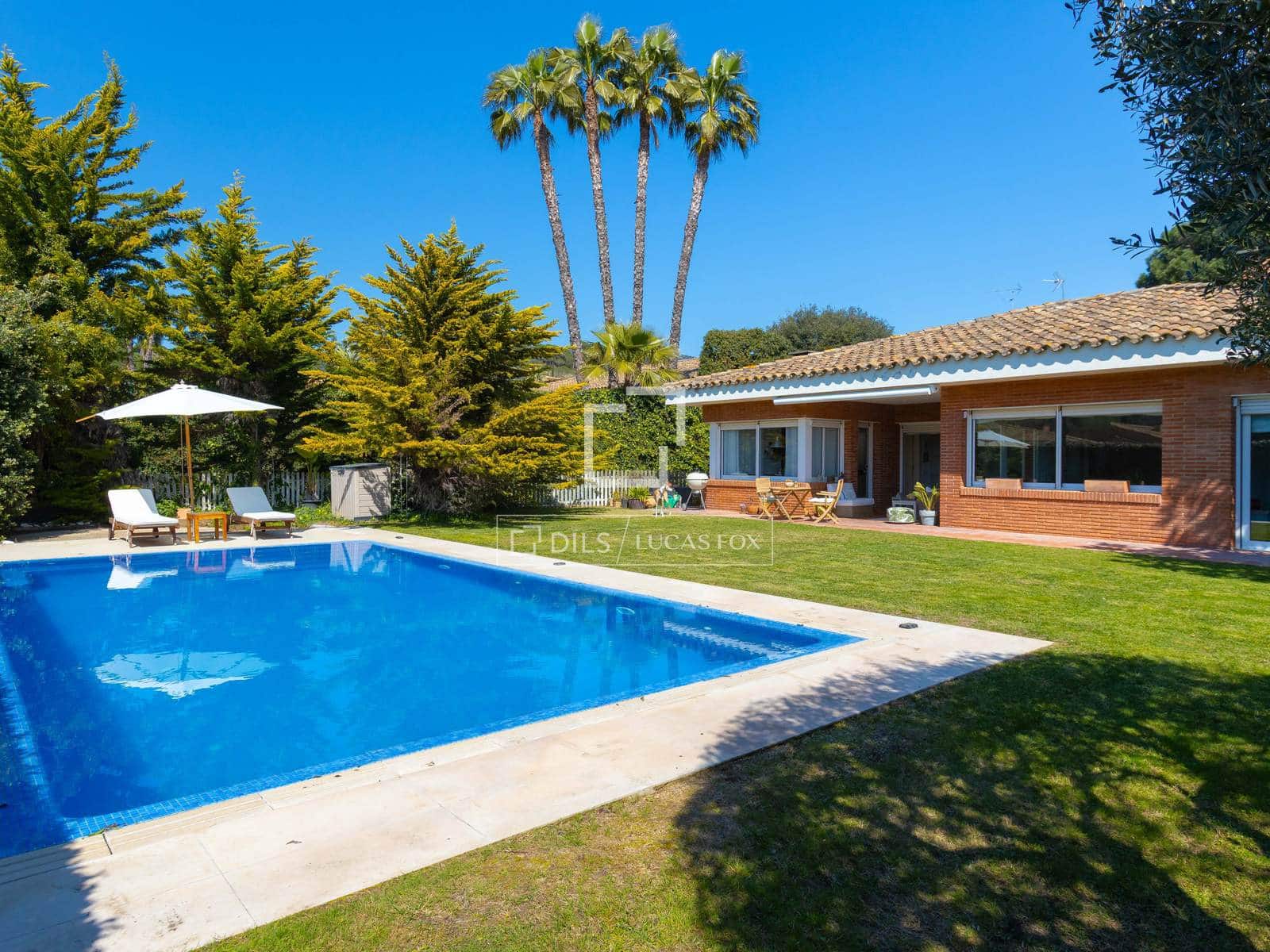 4 quarto Moradia para venda em Sant Vicenc de Montalt com piscina garagem - 1 290 000 € (Ref: 9716601)
