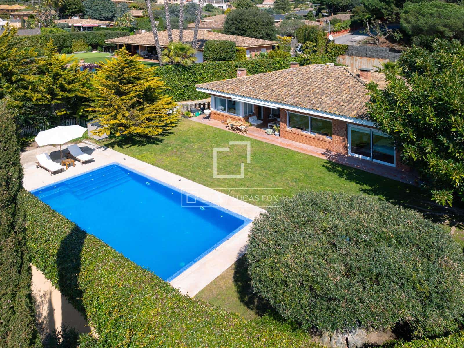4 quarto Moradia para venda em Sant Vicenc de Montalt com piscina garagem - 1 290 000 € (Ref: 9716601)