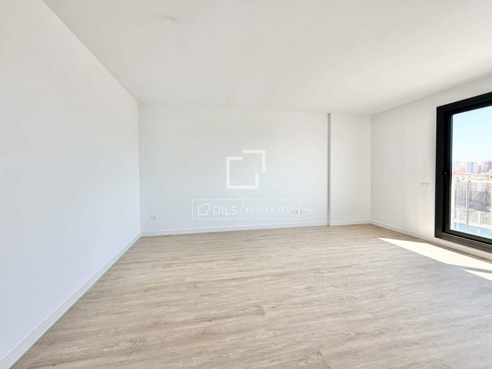 3 bedroom Apartment for sale in Alicante / Alacant city with pool garage - € 369,000 (Ref: 9716603)