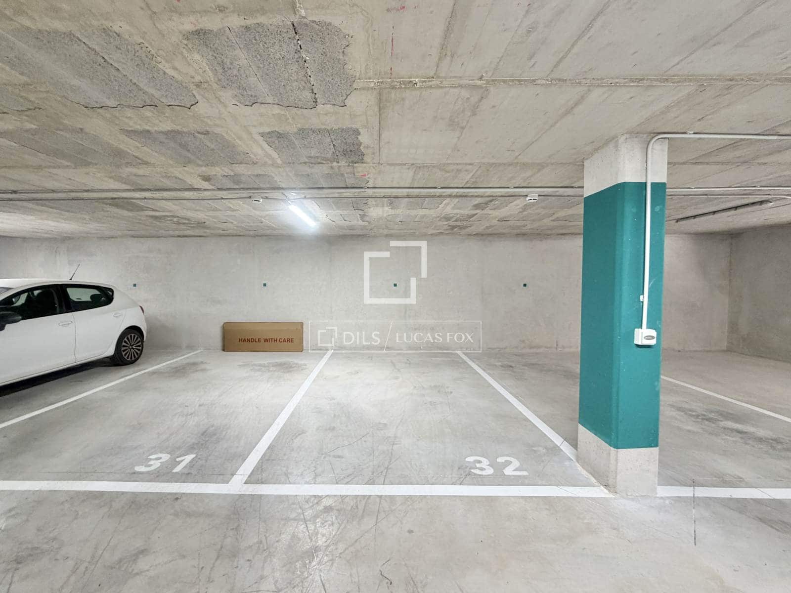 3 bedroom Apartment for sale in Alicante / Alacant city with pool garage - € 369,000 (Ref: 9716603)