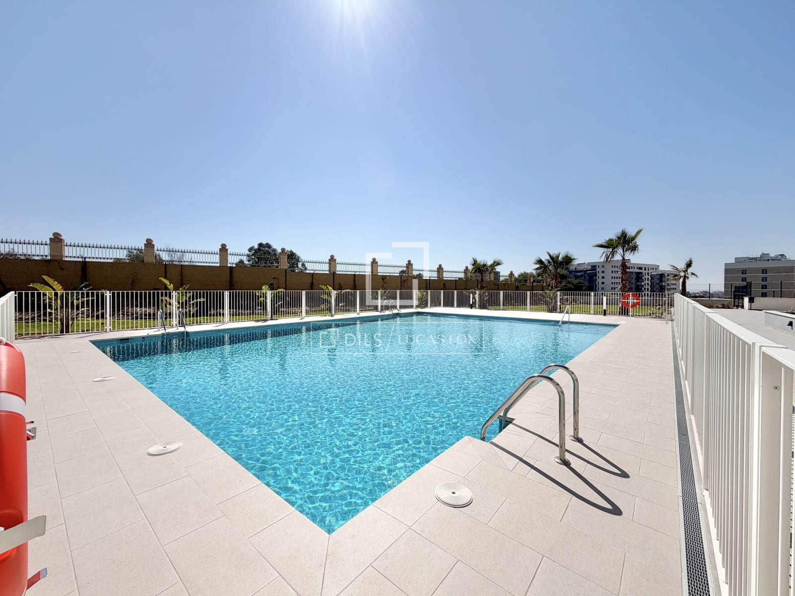 3 bedroom Apartment for sale in Alicante / Alacant city with pool garage - € 369,000 (Ref: 9716603)