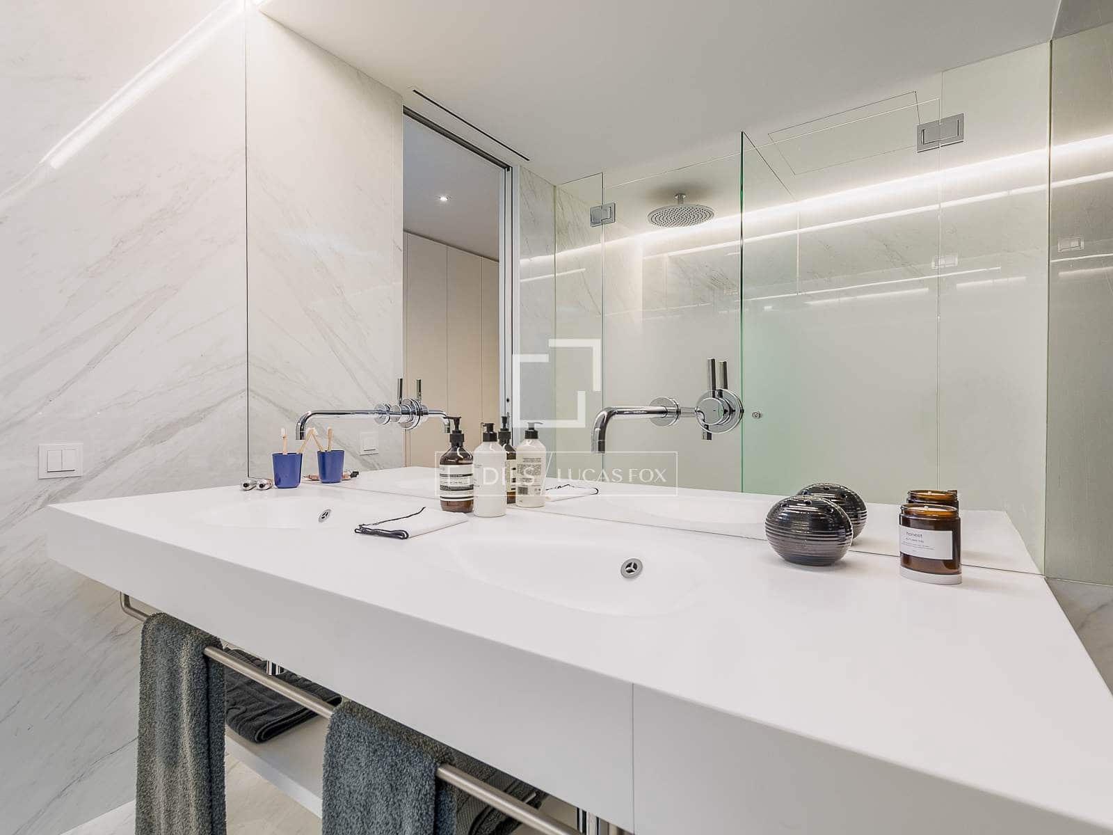 3 Zimmer Apartment zu verkaufen in Barcelona Stadt mit Pool Garage - 2.559.907 € (Ref: 9716607)