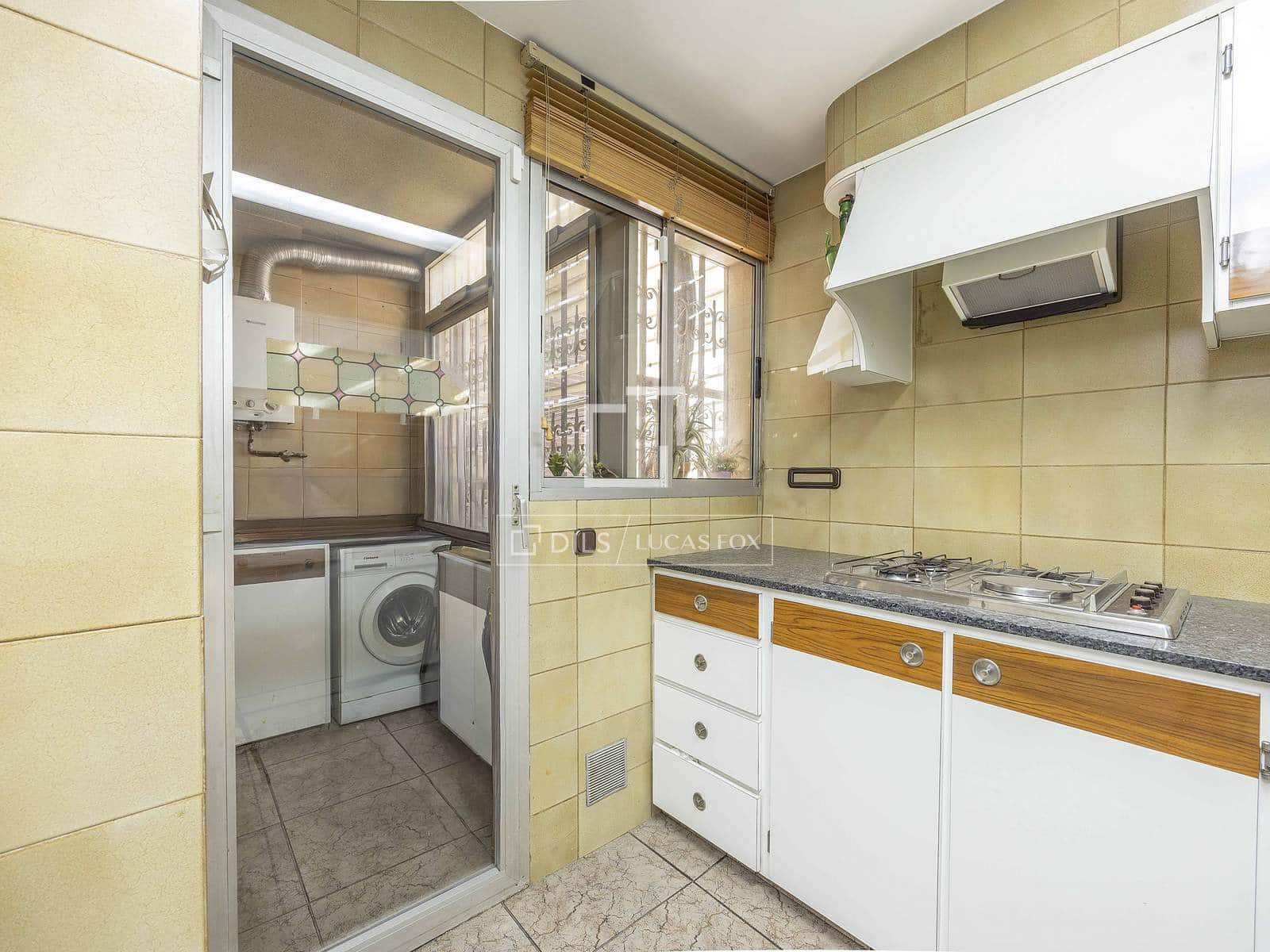 Apartamento de 4 habitaciones en València ciudad en venta - 460.000 € (Ref: 9716736)
