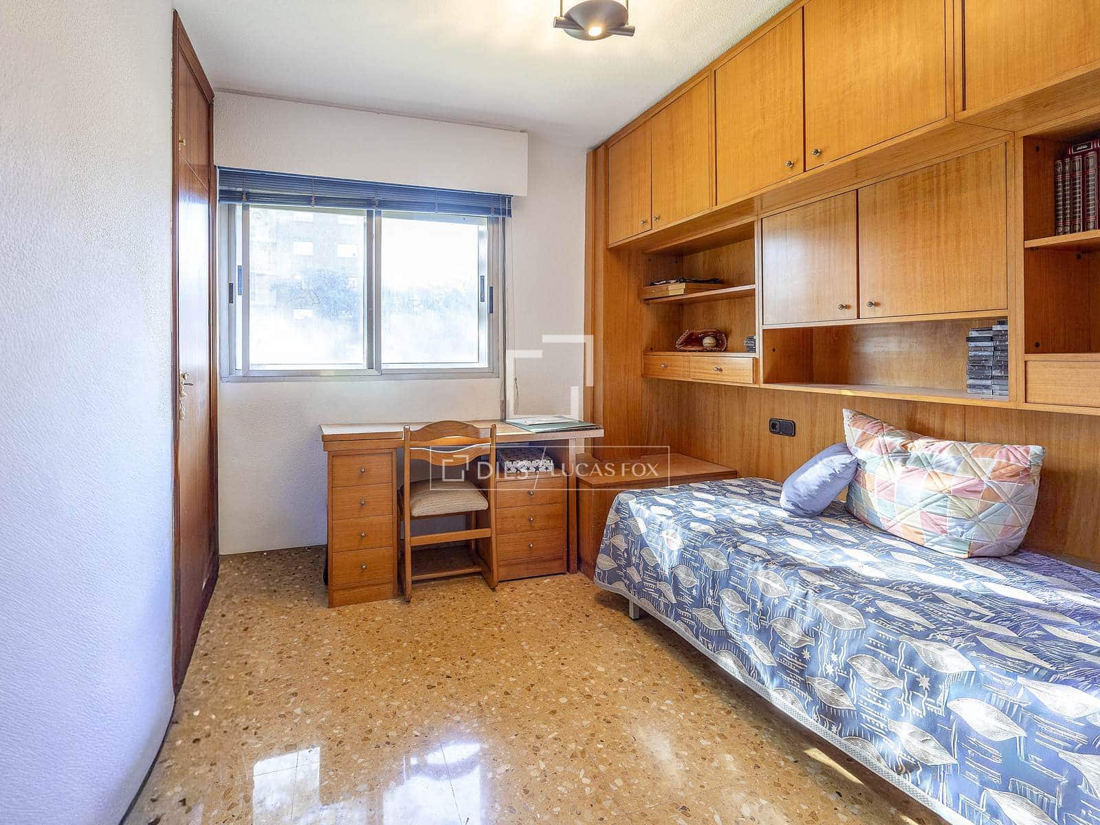 Apartamento de 4 habitaciones en València ciudad en venta - 460.000 € (Ref: 9716736)