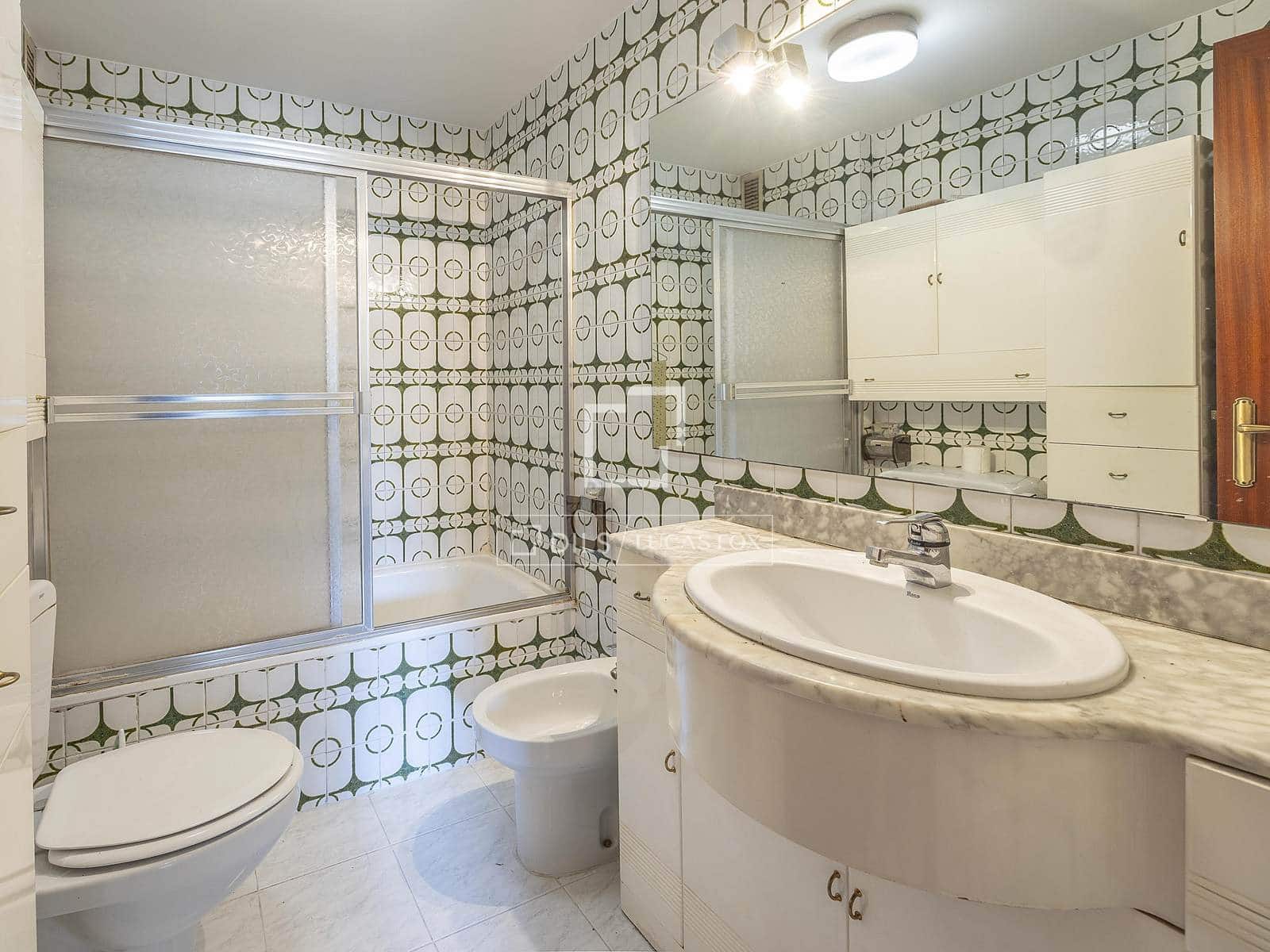 Apartamento de 4 habitaciones en València ciudad en venta - 460.000 € (Ref: 9716736)