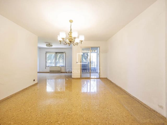 Apartamento de 4 habitaciones en València ciudad en venta - 460.000 € (Ref: 9716736)