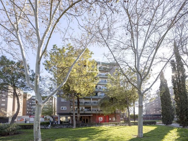 Apartamento de 4 habitaciones en València ciudad en venta - 460.000 € (Ref: 9716736)