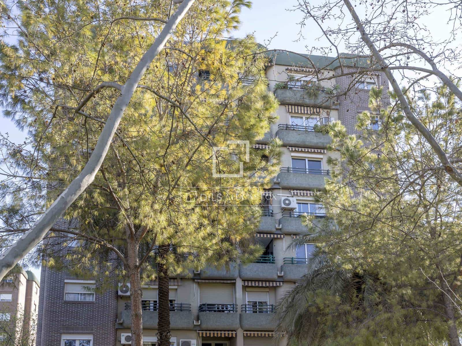 Apartamento de 4 habitaciones en València ciudad en venta - 460.000 € (Ref: 9716736)