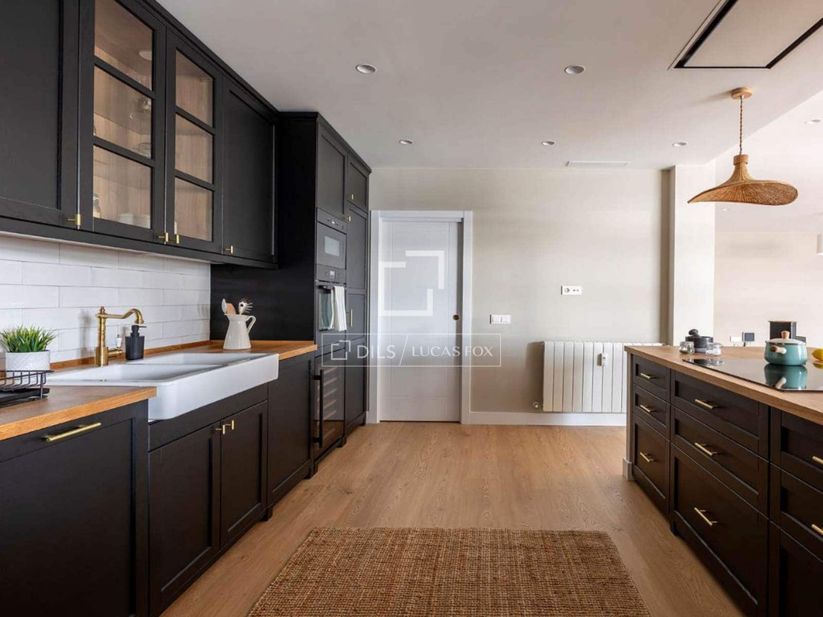 4 slaapkamer Appartement te koop in Madrid stad met garage - € 2.228.000 (Ref: 9720297)