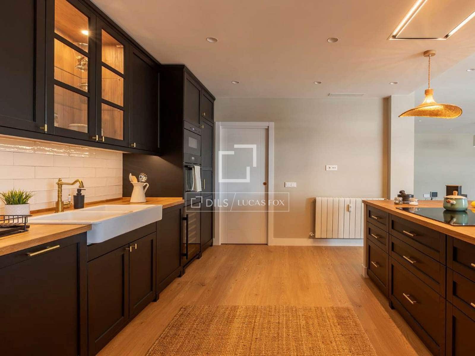 4 slaapkamer Appartement te koop in Madrid stad met garage - € 2.228.000 (Ref: 9720297)