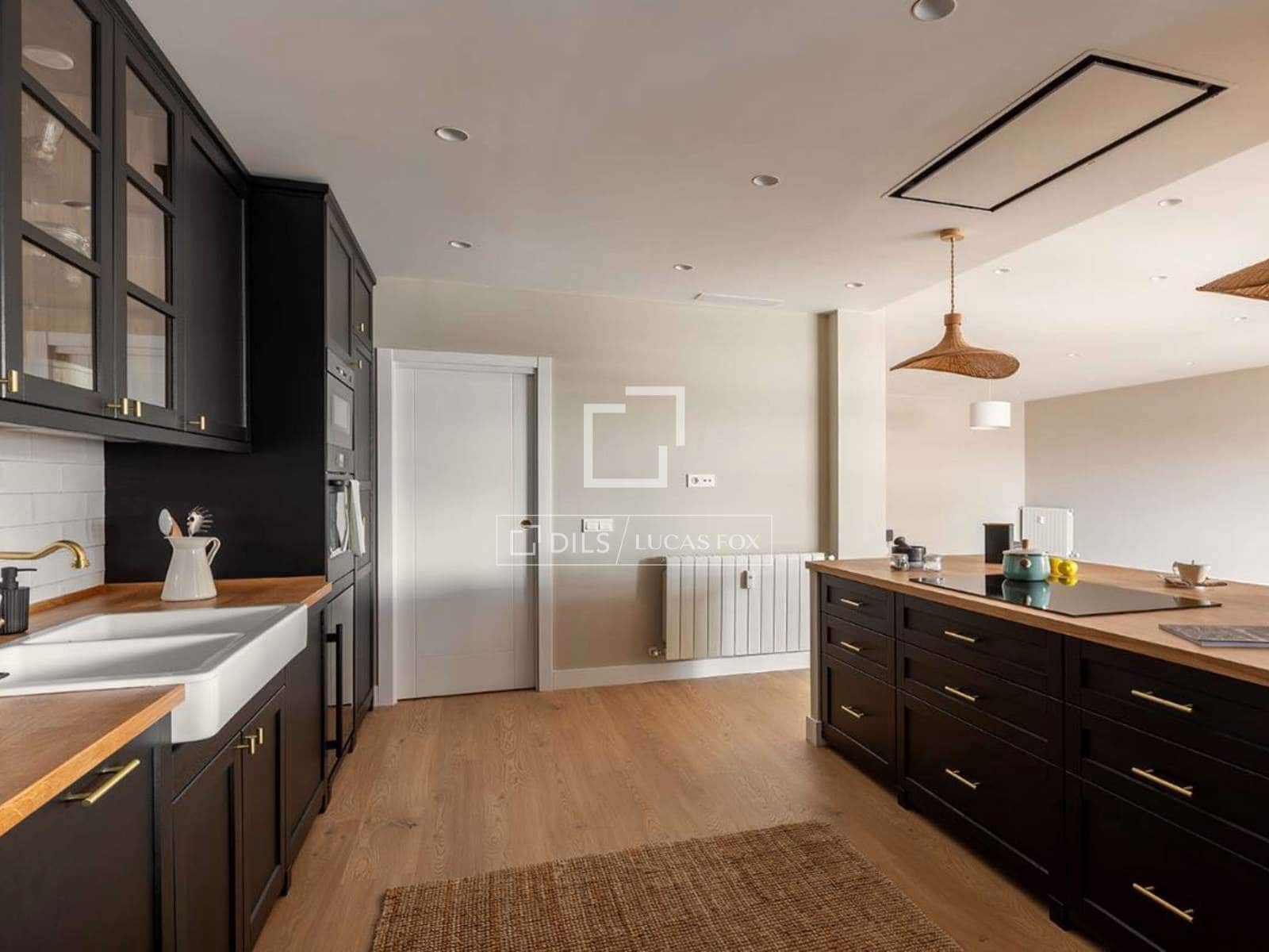 4 slaapkamer Appartement te koop in Madrid stad met garage - € 2.228.000 (Ref: 9720297)