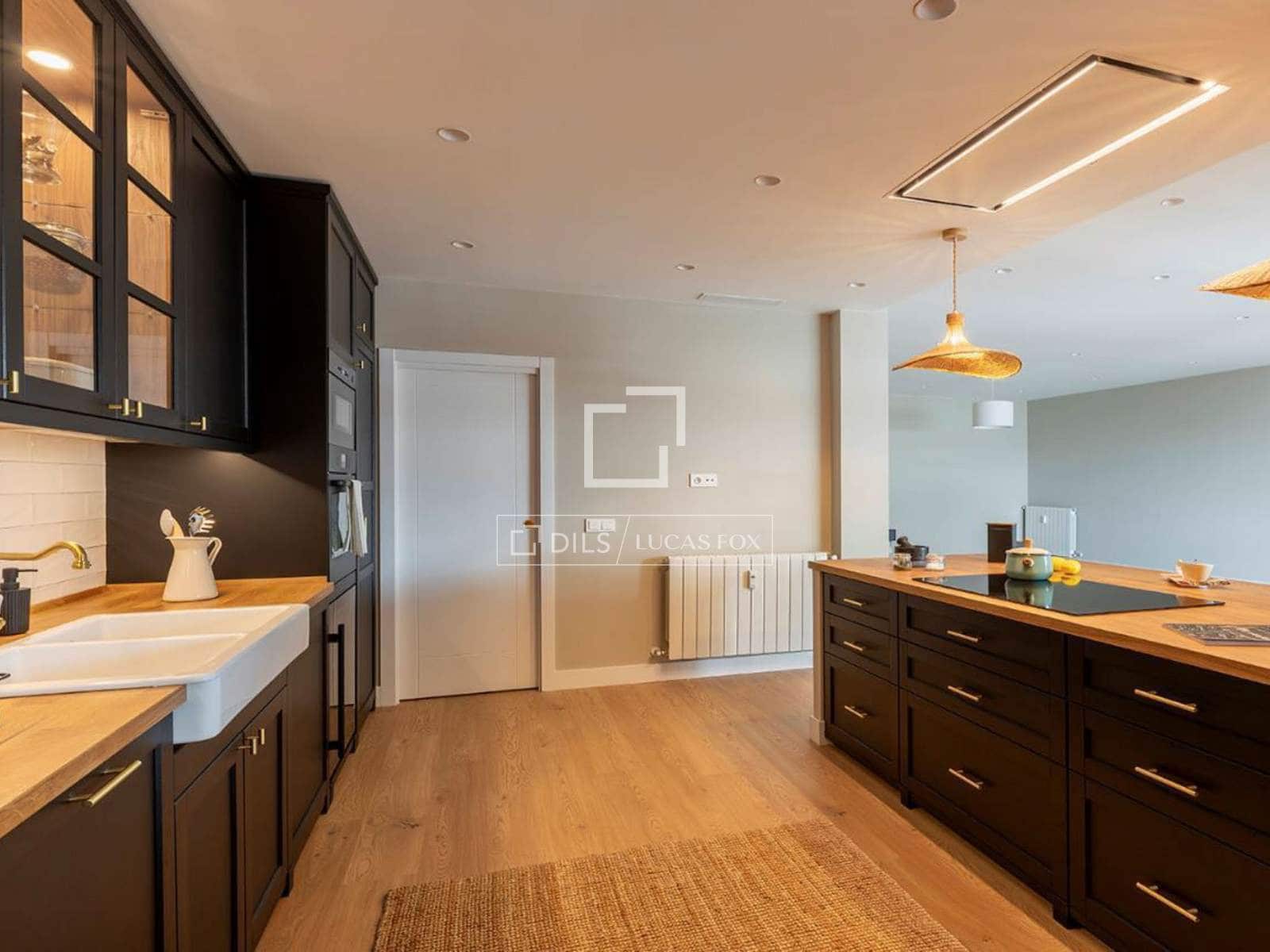 4 slaapkamer Appartement te koop in Madrid stad met garage - € 2.228.000 (Ref: 9720297)