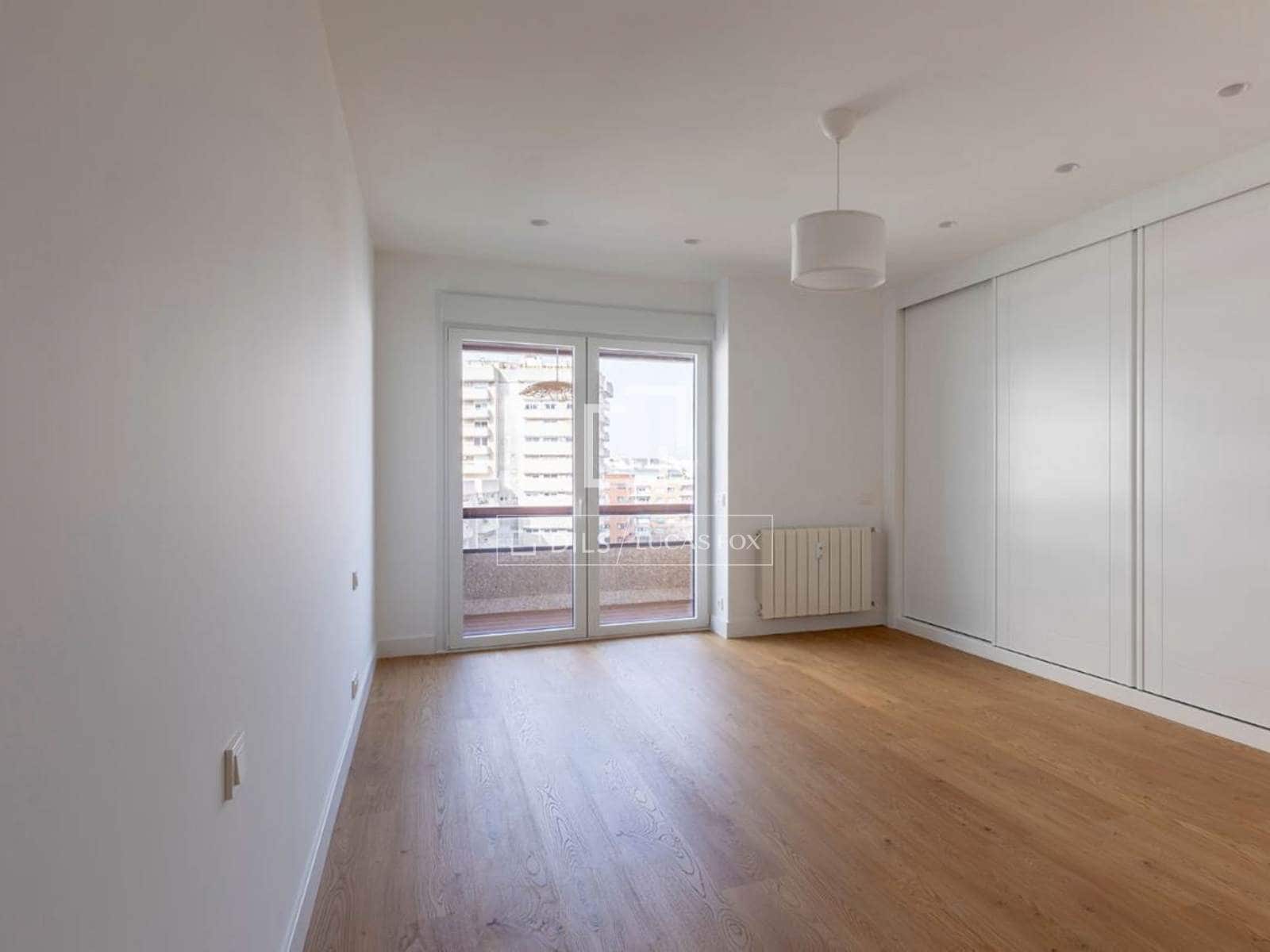 4 slaapkamer Appartement te koop in Madrid stad met garage - € 2.228.000 (Ref: 9720297)