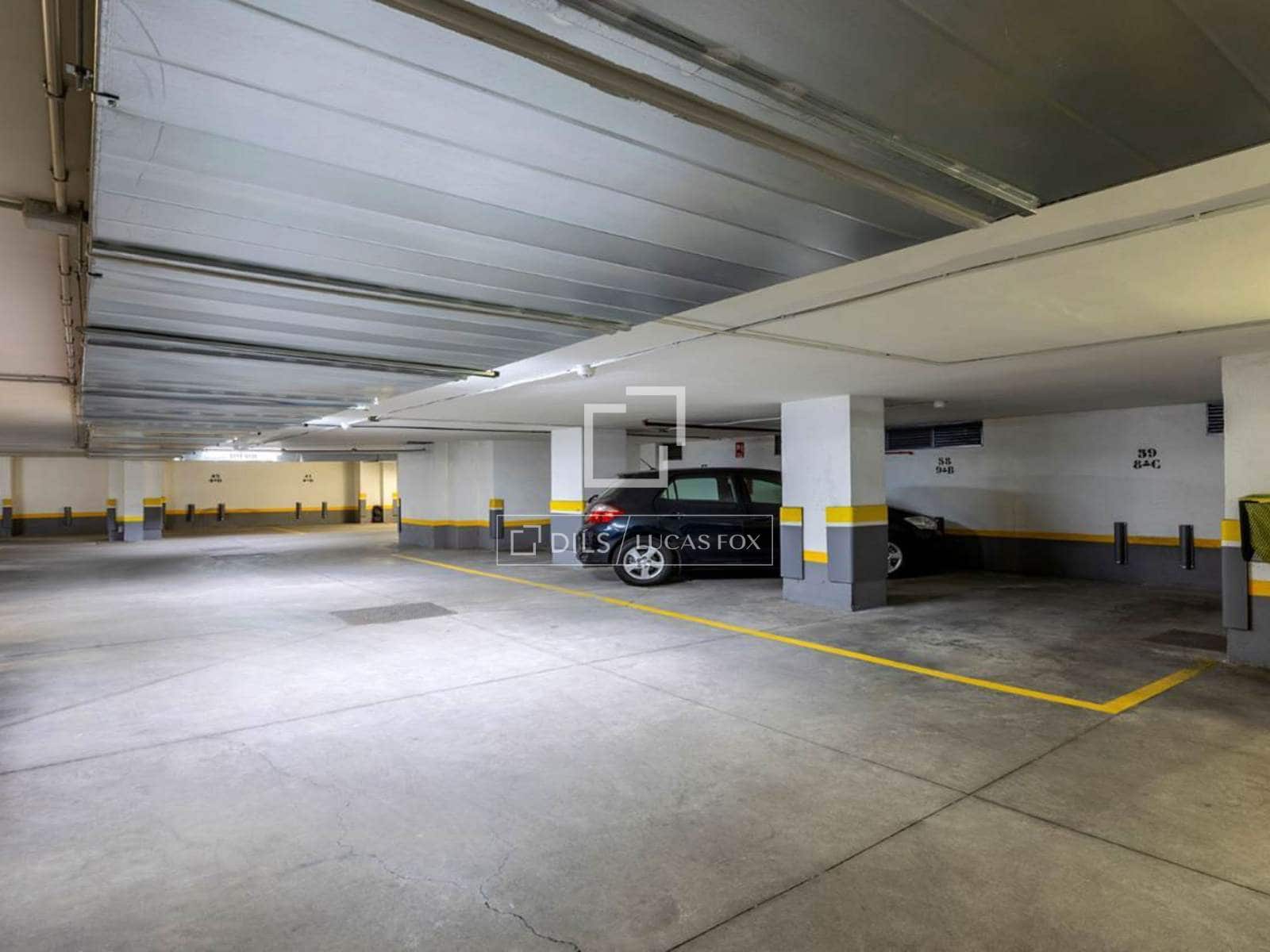 4 slaapkamer Appartement te koop in Madrid stad met garage - € 2.228.000 (Ref: 9720297)