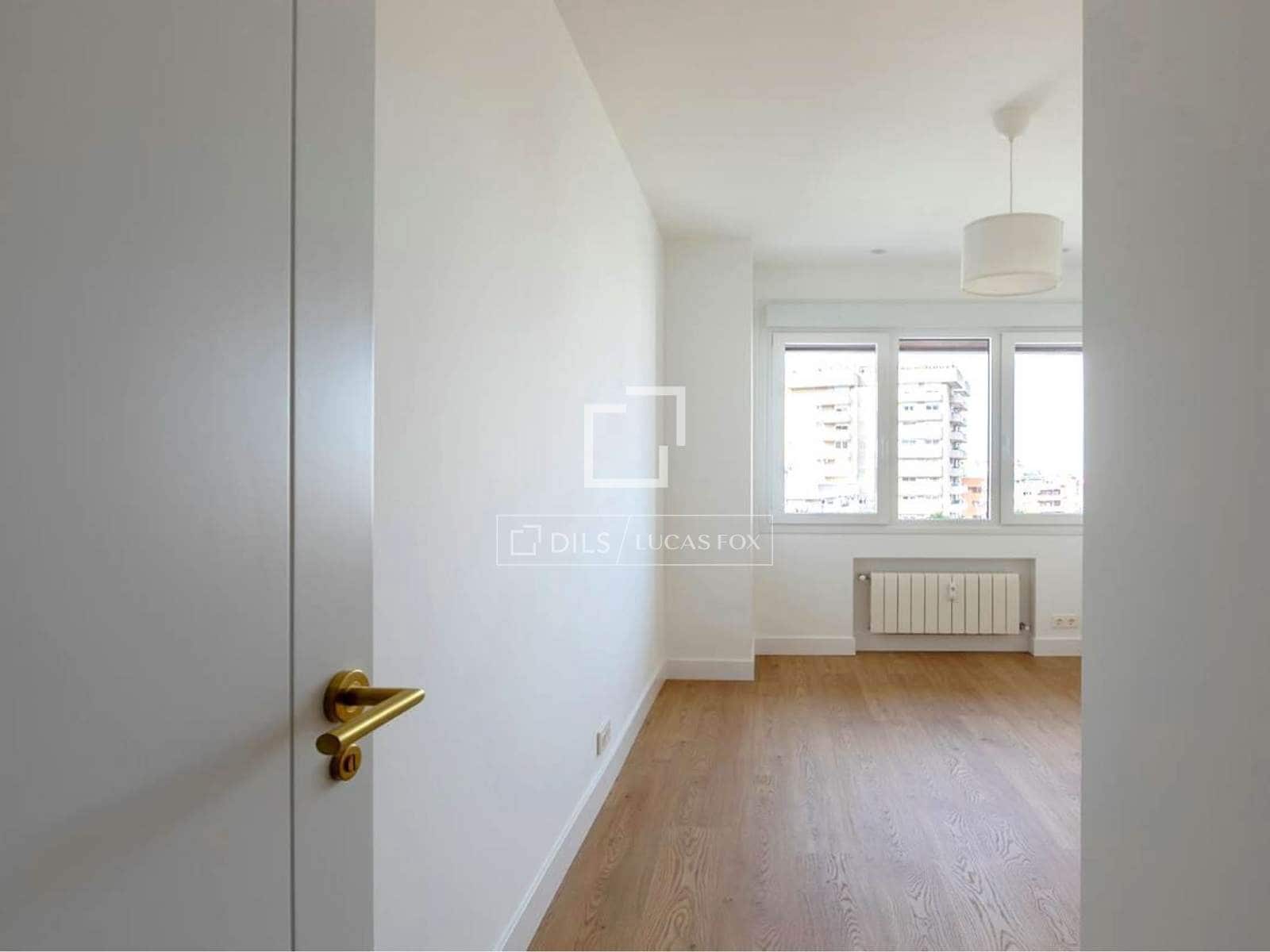 4 slaapkamer Appartement te koop in Madrid stad met garage - € 2.228.000 (Ref: 9720297)