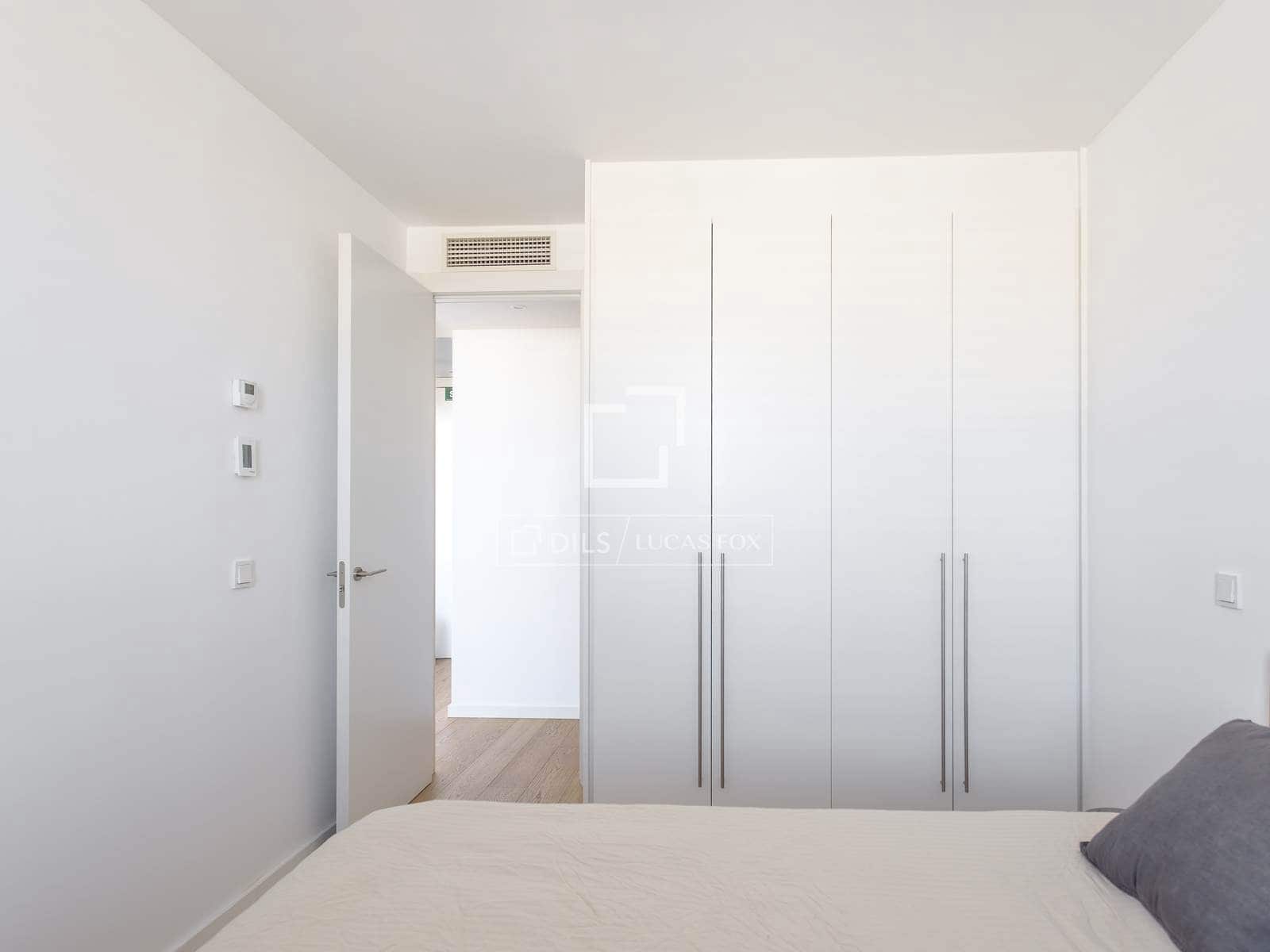 2 soveværelse Penthouse til leje i Madrid by med garage - € 4.500 (Ref: 9720428)