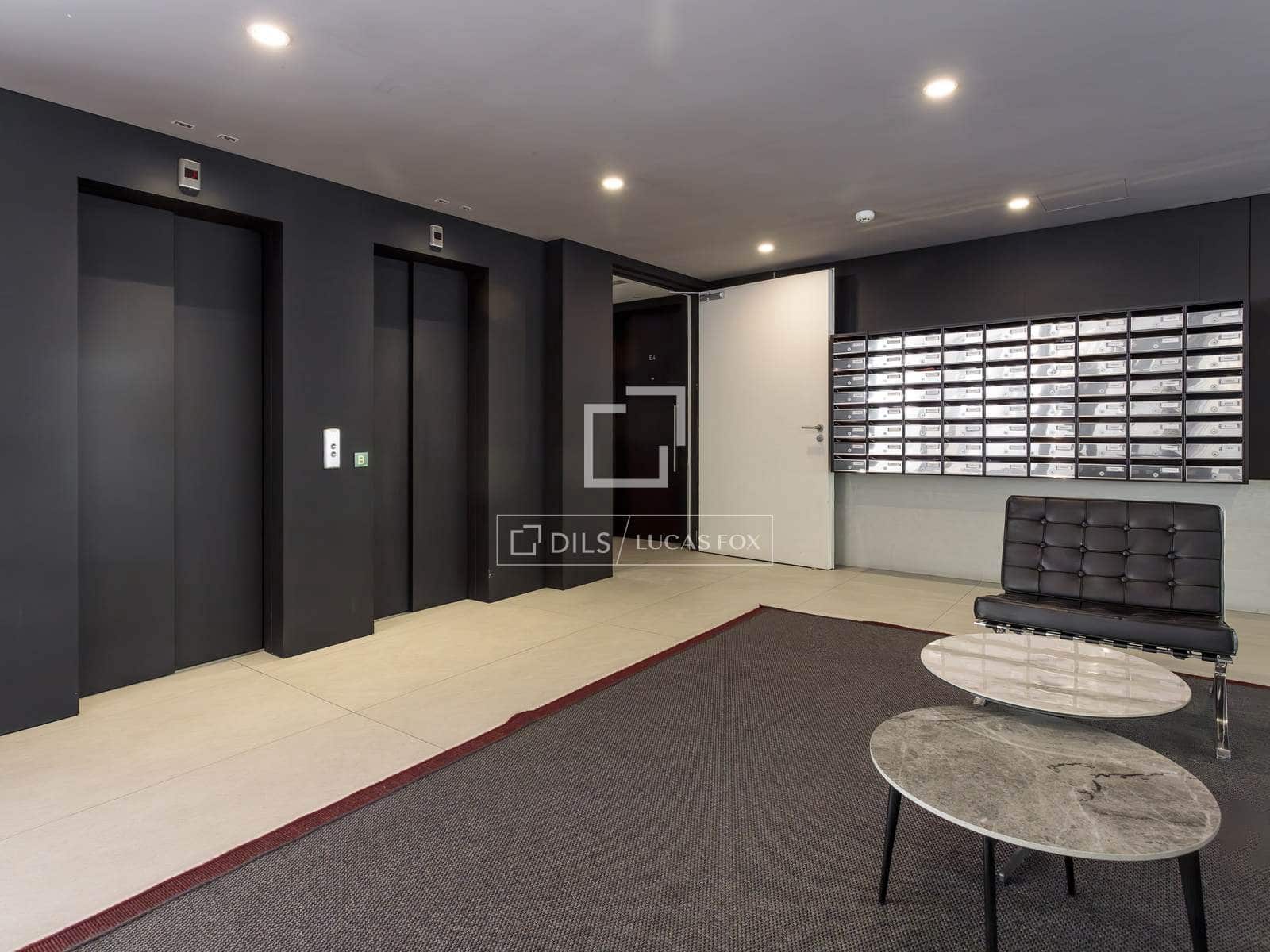 2 soveværelse Penthouse til leje i Madrid by med garage - € 4.500 (Ref: 9720428)