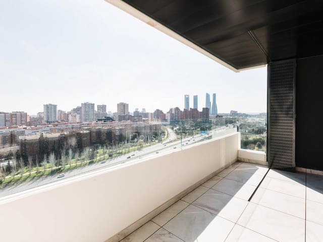 3 Zimmer Apartment zu vermieten in Valdefuentes, Madrid Stadt mit Pool Garage - 2.850 € (Ref: 9720546)