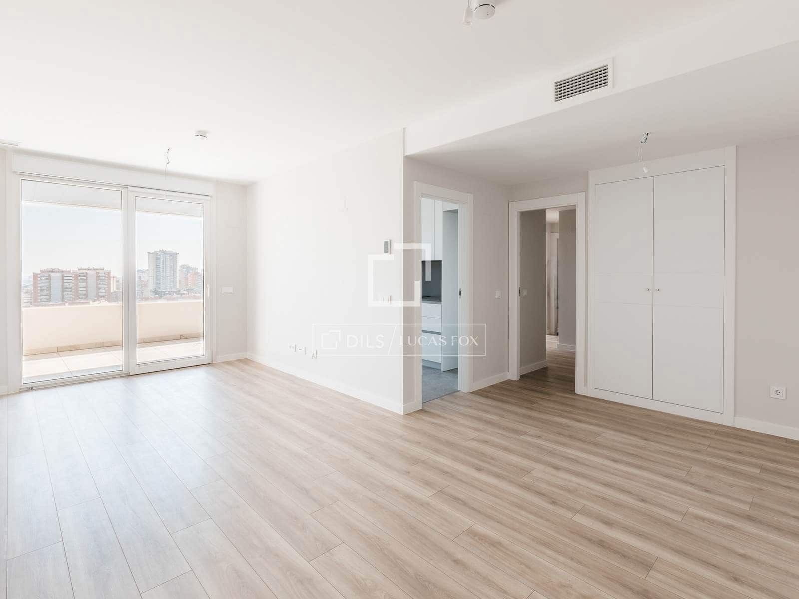 Appartement de 3 chambres à louer à Madrid ville avec piscine garage - 2 850 € (Ref: 9720546)