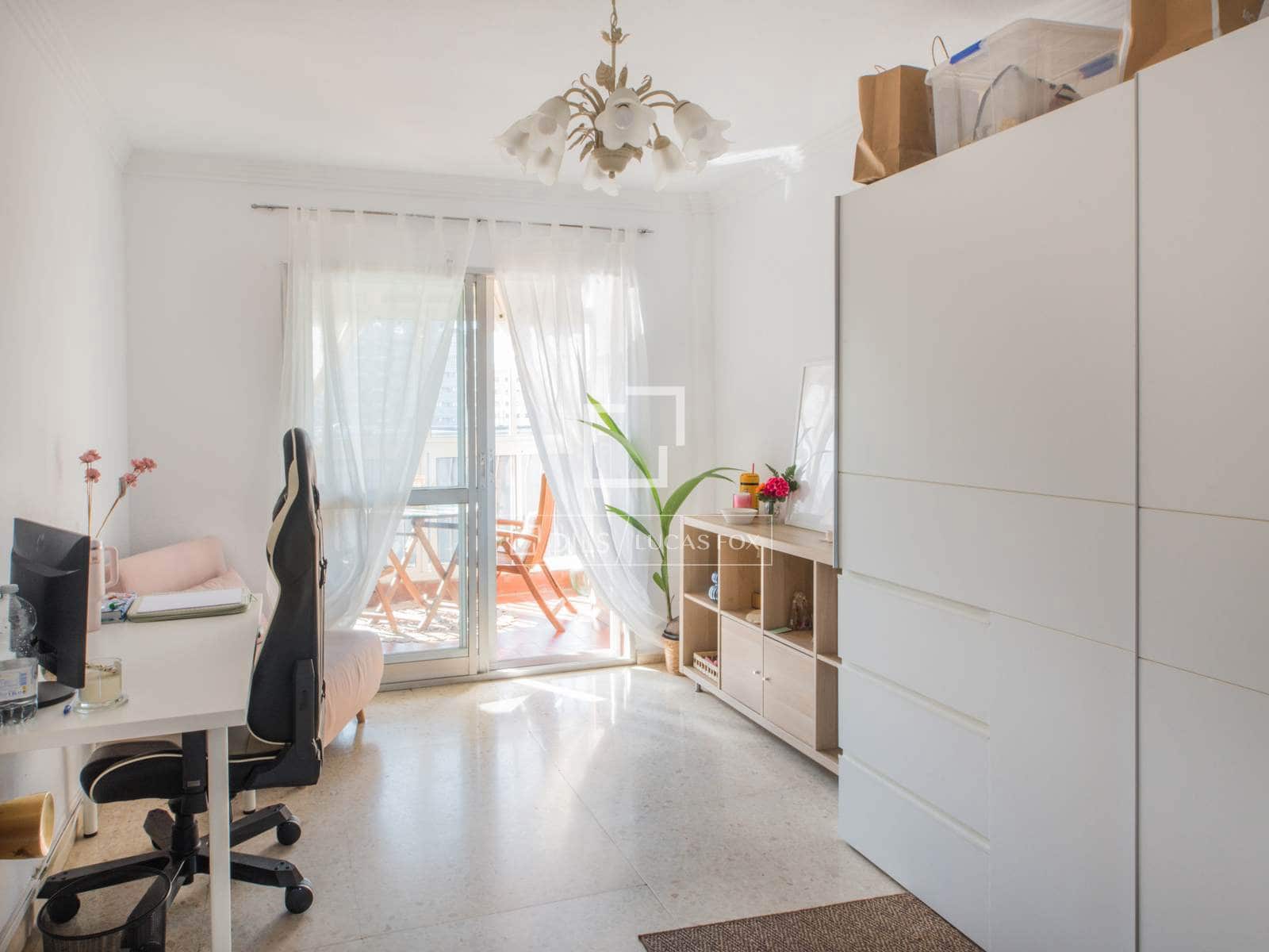 3 slaapkamer Appartement te koop in Malaga stad met garage - € 550.000 (Ref: 9720547)