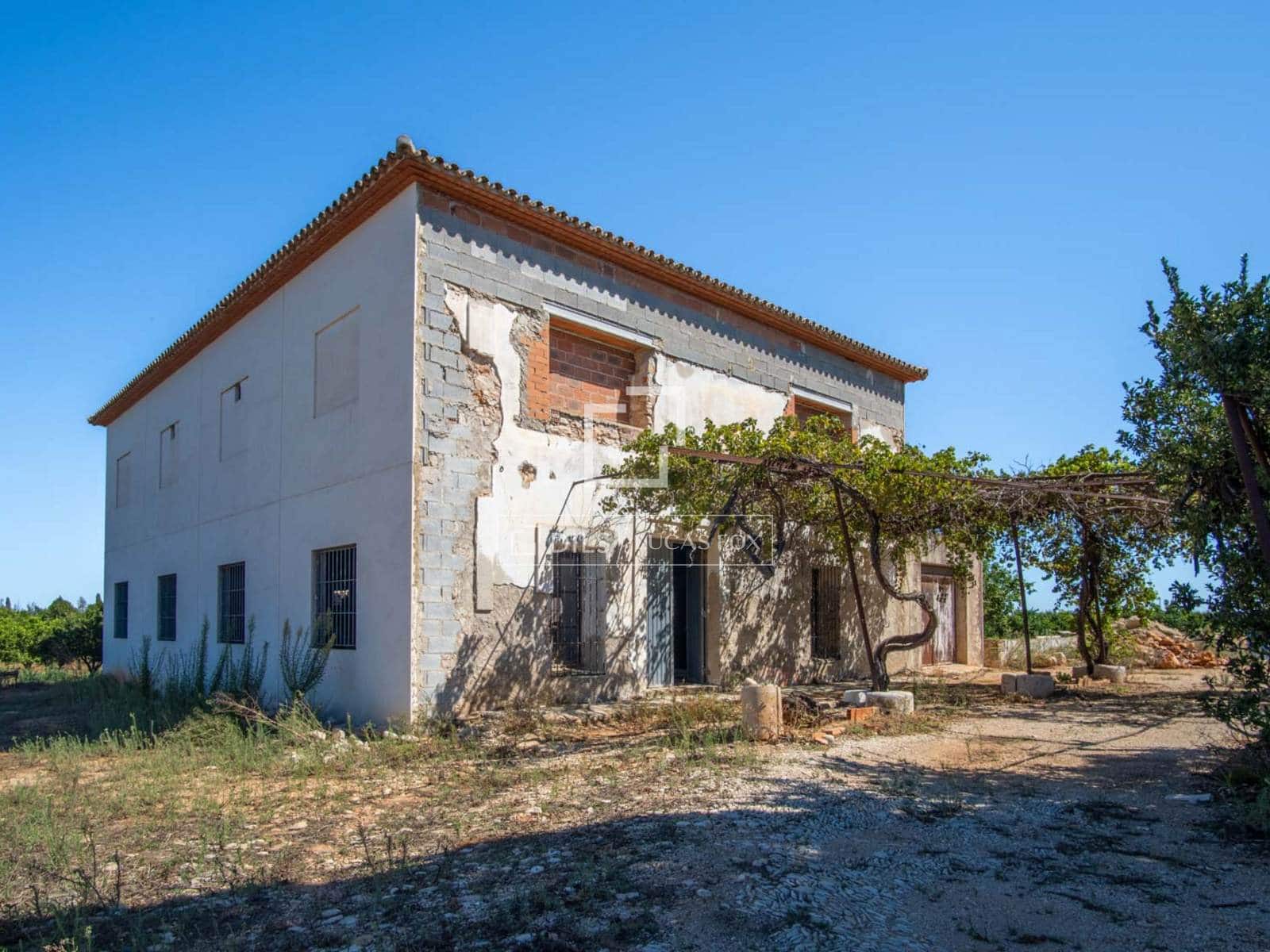 Villa till salu i Denia med garage - 680 000 € (Ref: 9720686)