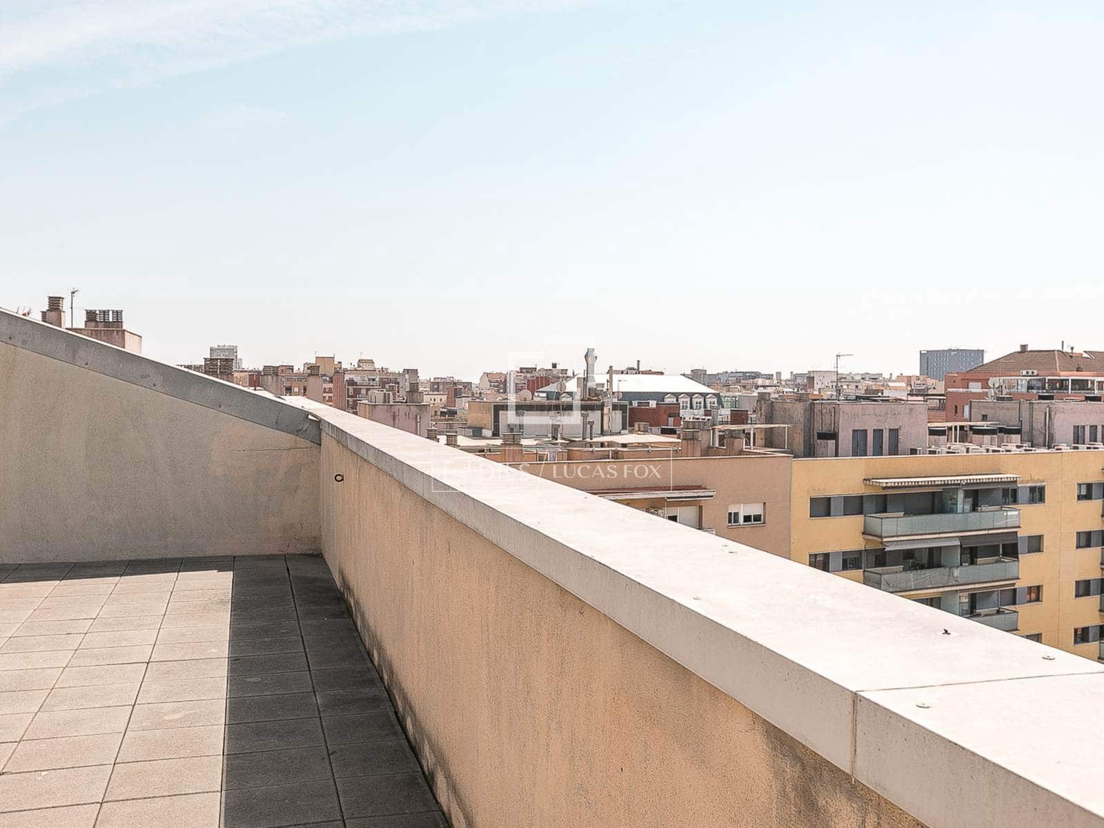 1 sypialnia Apartament na sprzedaż w Miasto Barcelona z basenem garażem - 495 000 € (Ref: 9720802)